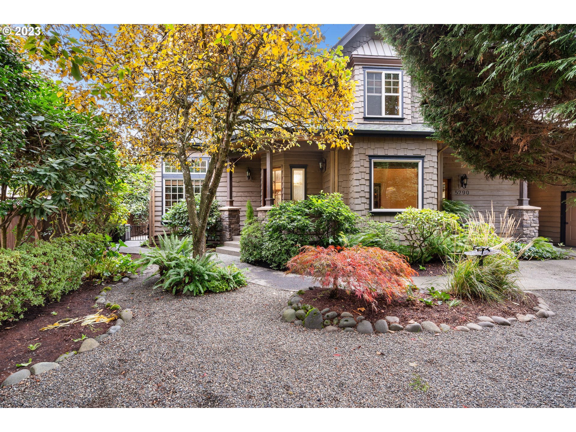 5290 SW CHILDS RD, Lake Oswego, OR 