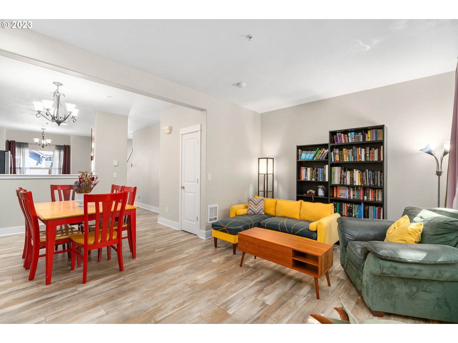 Photo #2: 23508490 Listing 