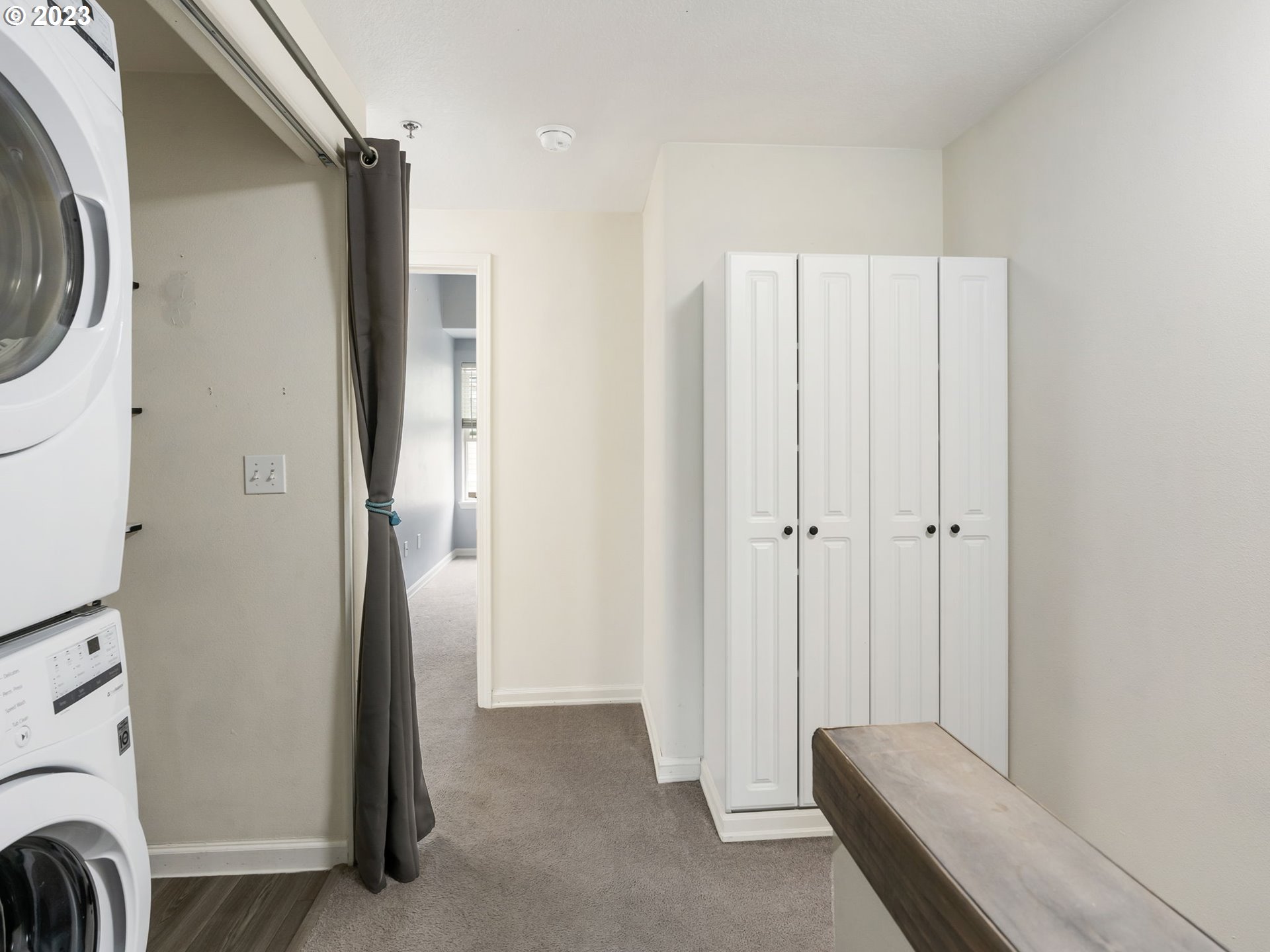 Photo #6: 23512379 Listing 