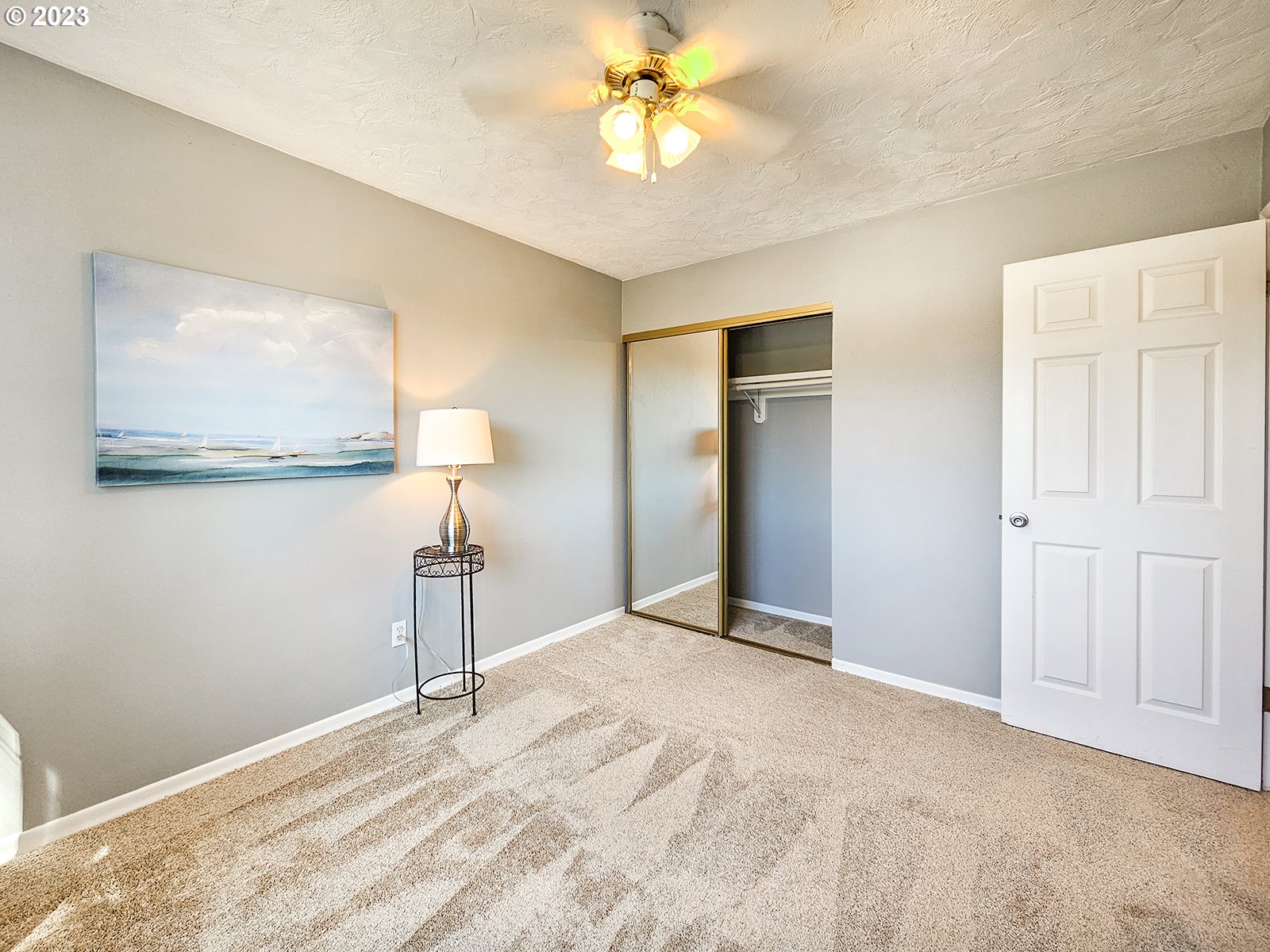 Photo #3: 23521981 Listing 