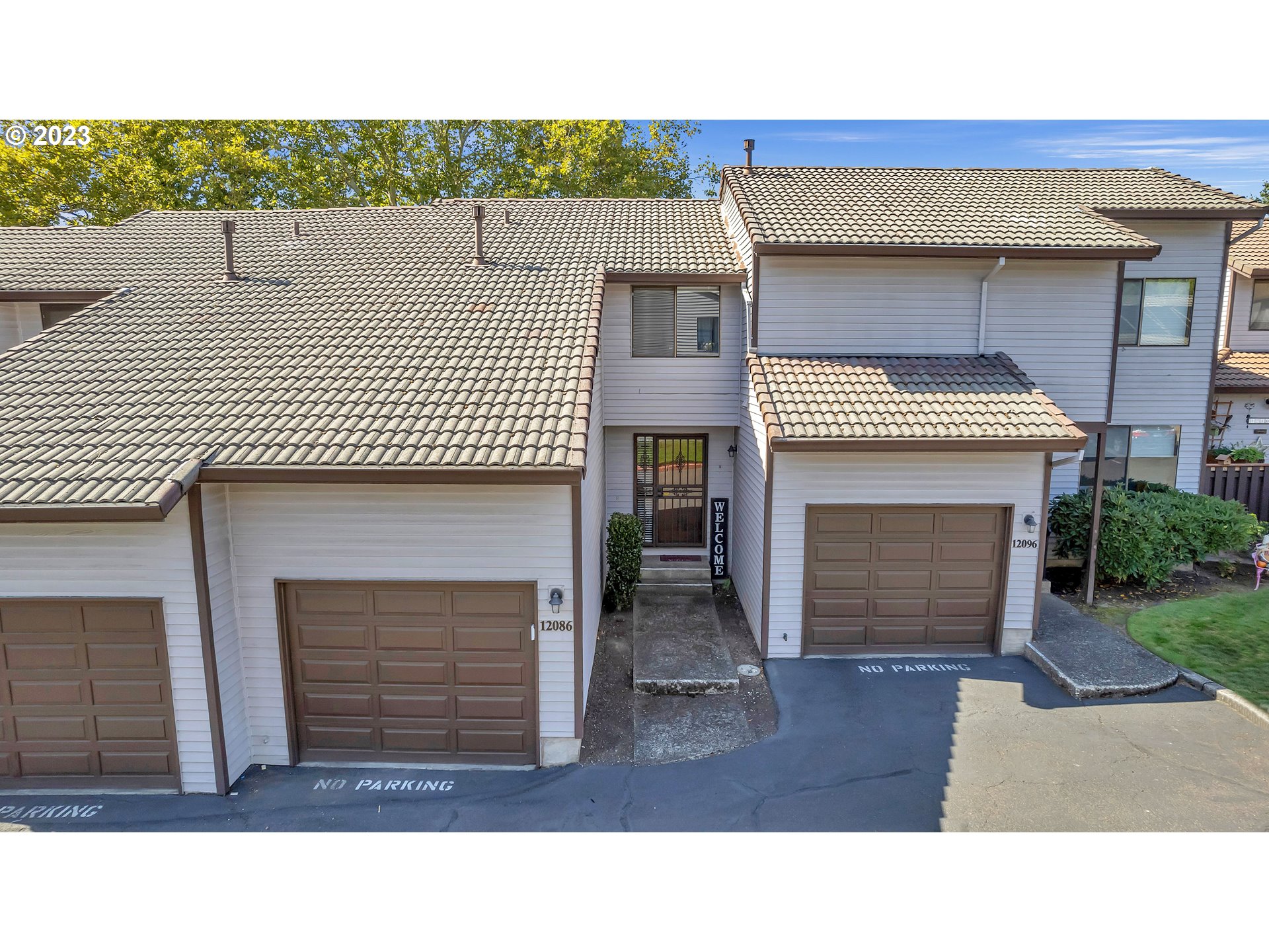 MLS: 23522732 Condo For Sale