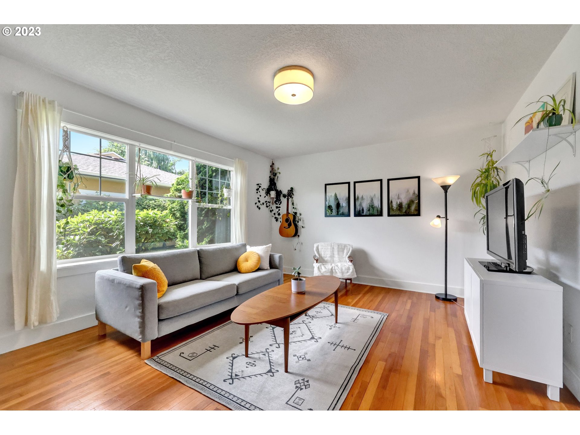 Photo #4: 23530365 Listing 