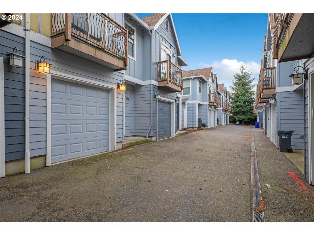 More Details about MLS # 23532963 : 324 NE MORGAN ST