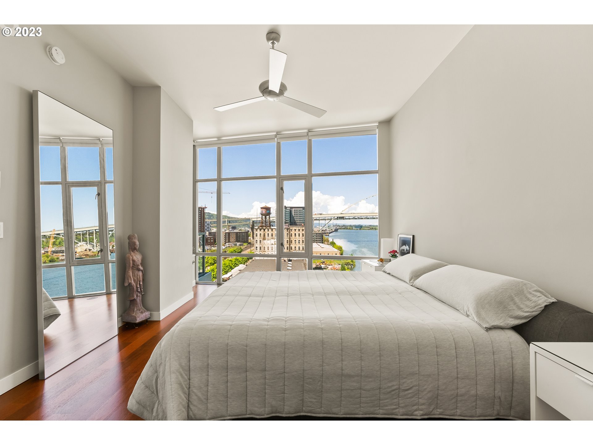 Photo #6: 23537154 Listing 