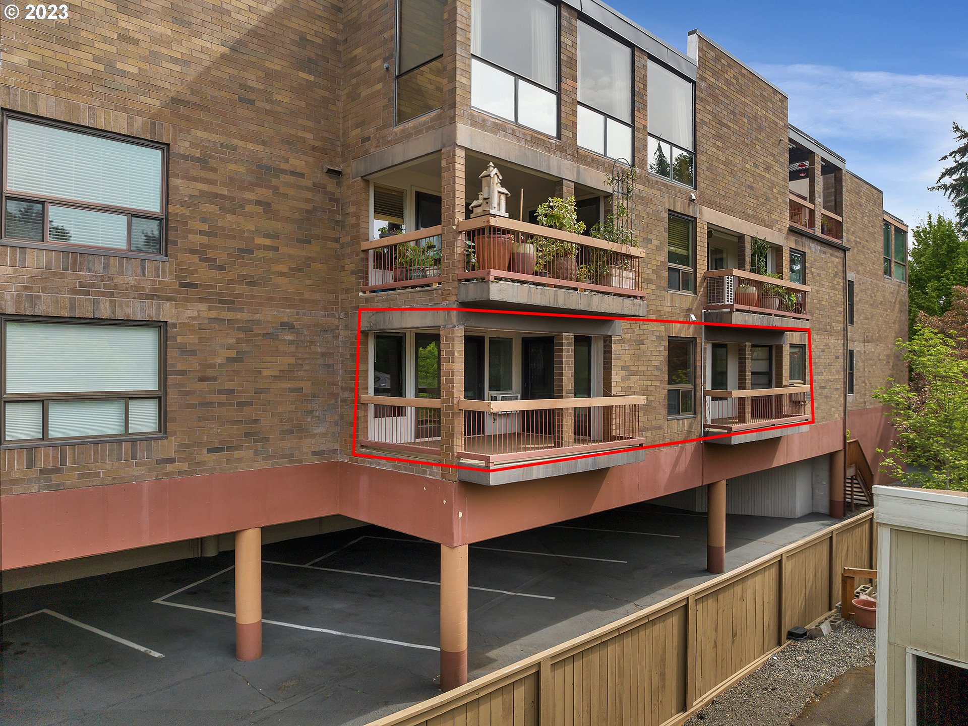 Photo #34: 23540375 Listing: Photo #34