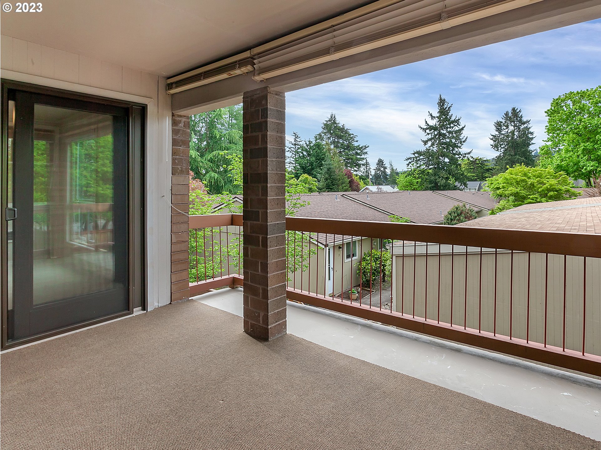 Photo #31: 23540375 Listing: Photo #31