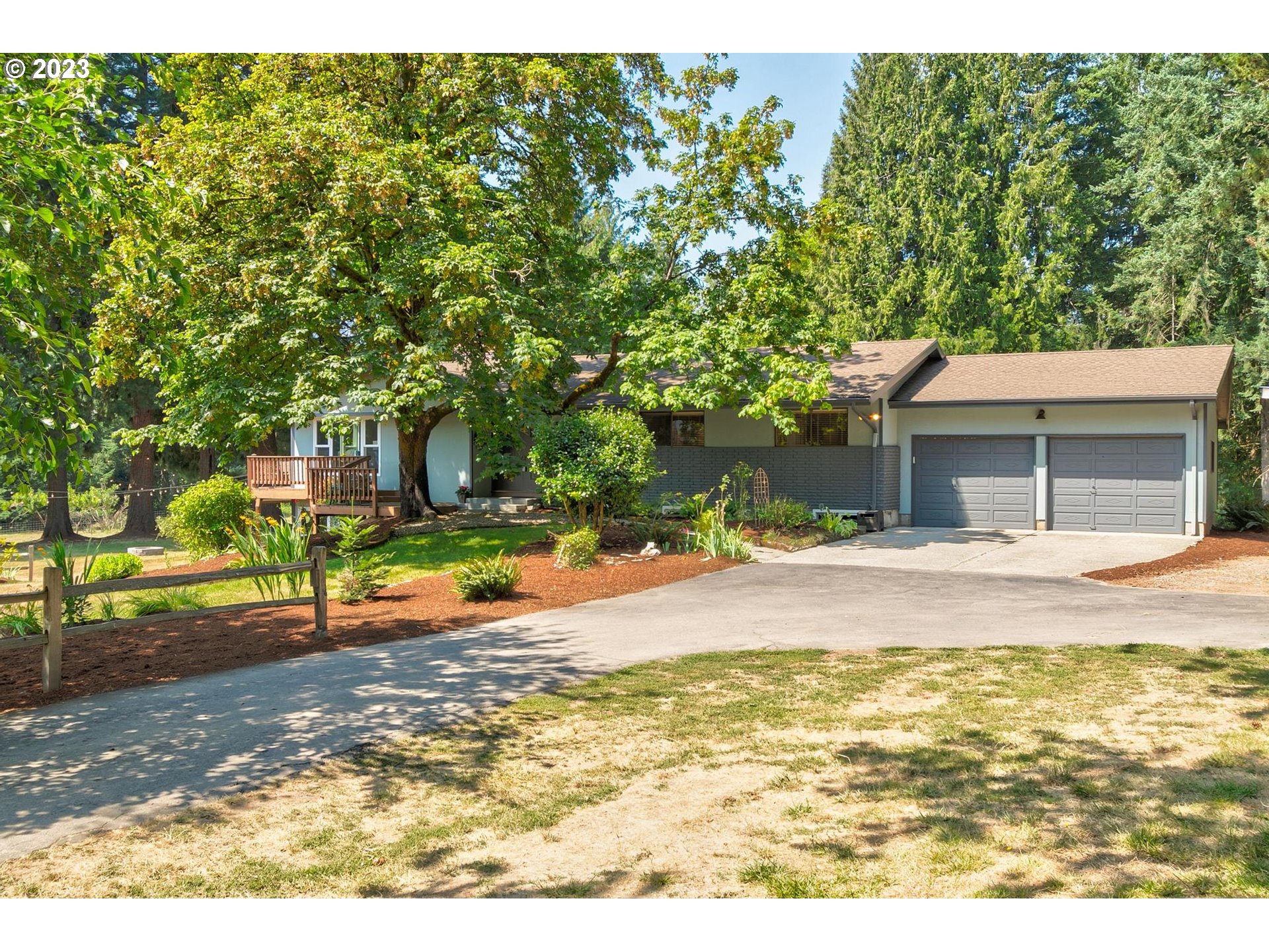 20721 S MAY RD, Oregon City, OR 97045