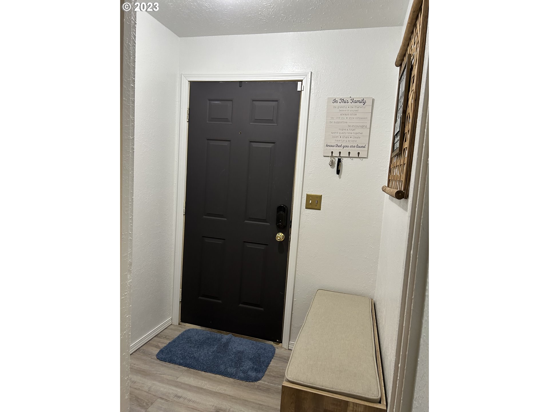 3249 RIVERPARK DR