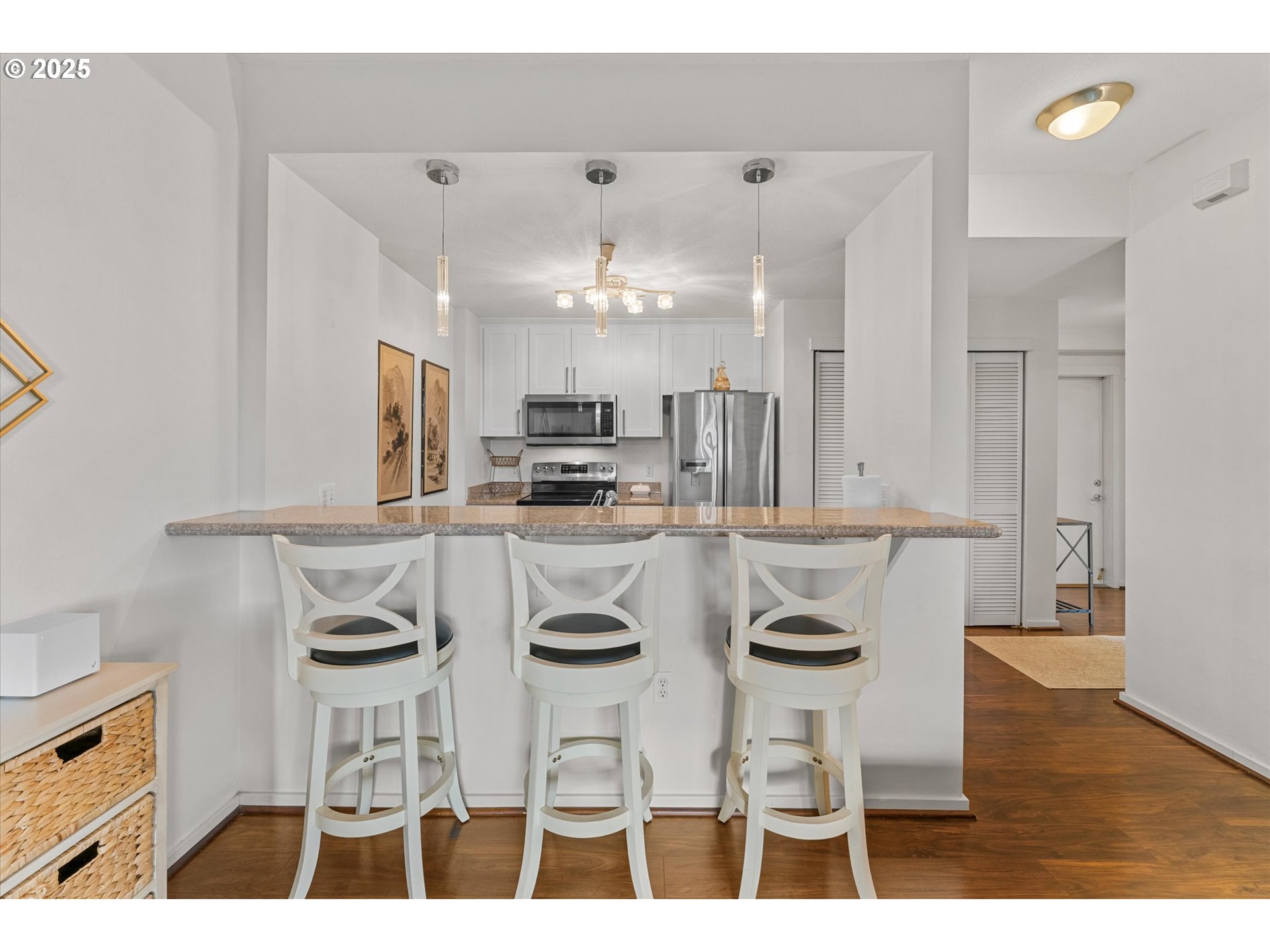 Photo #11: 235534930 Listing: Photo #11