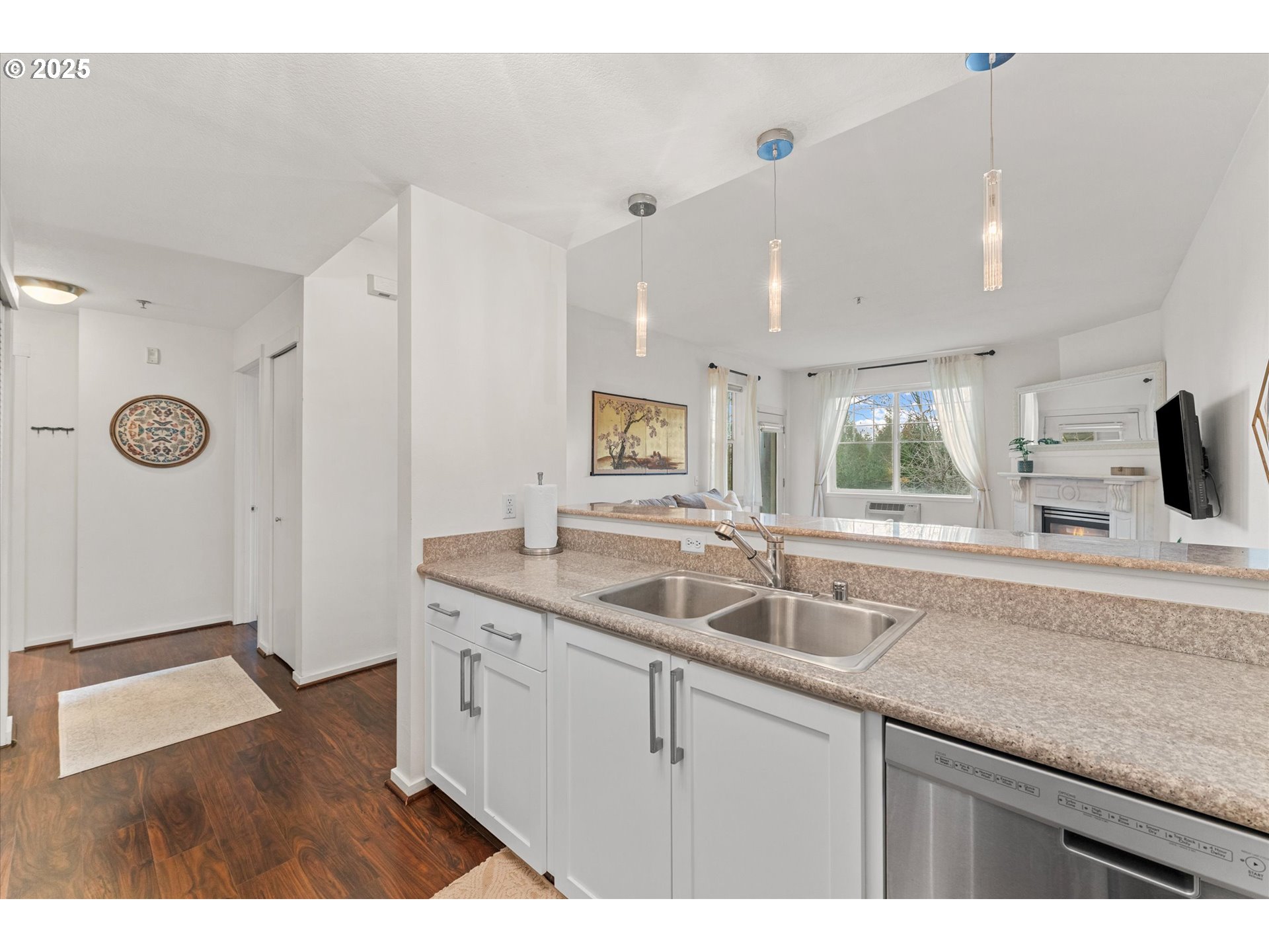 Photo #17: 235534930 Listing: Photo #17