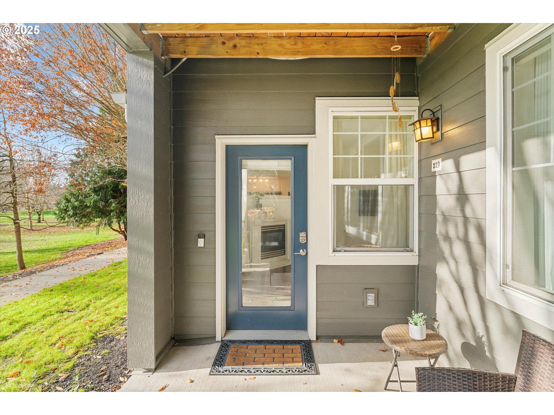 Photo #5: 235534930 Listing: Photo #5