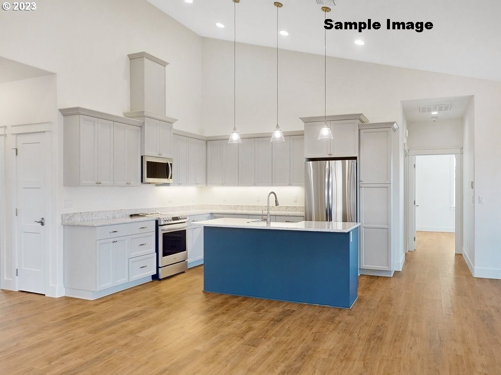 26 COAST GUARD RD, Florence, OR, 97439