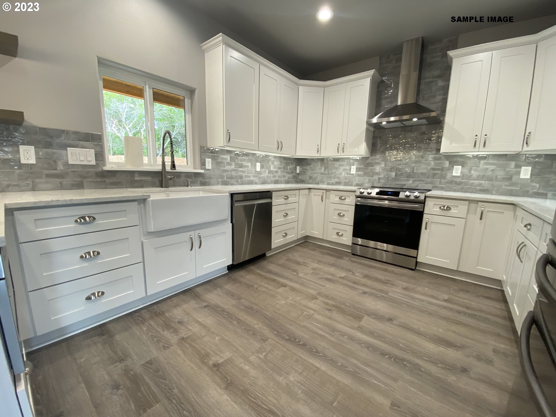 26 COAST GUARD RD, Florence, OR, 97439