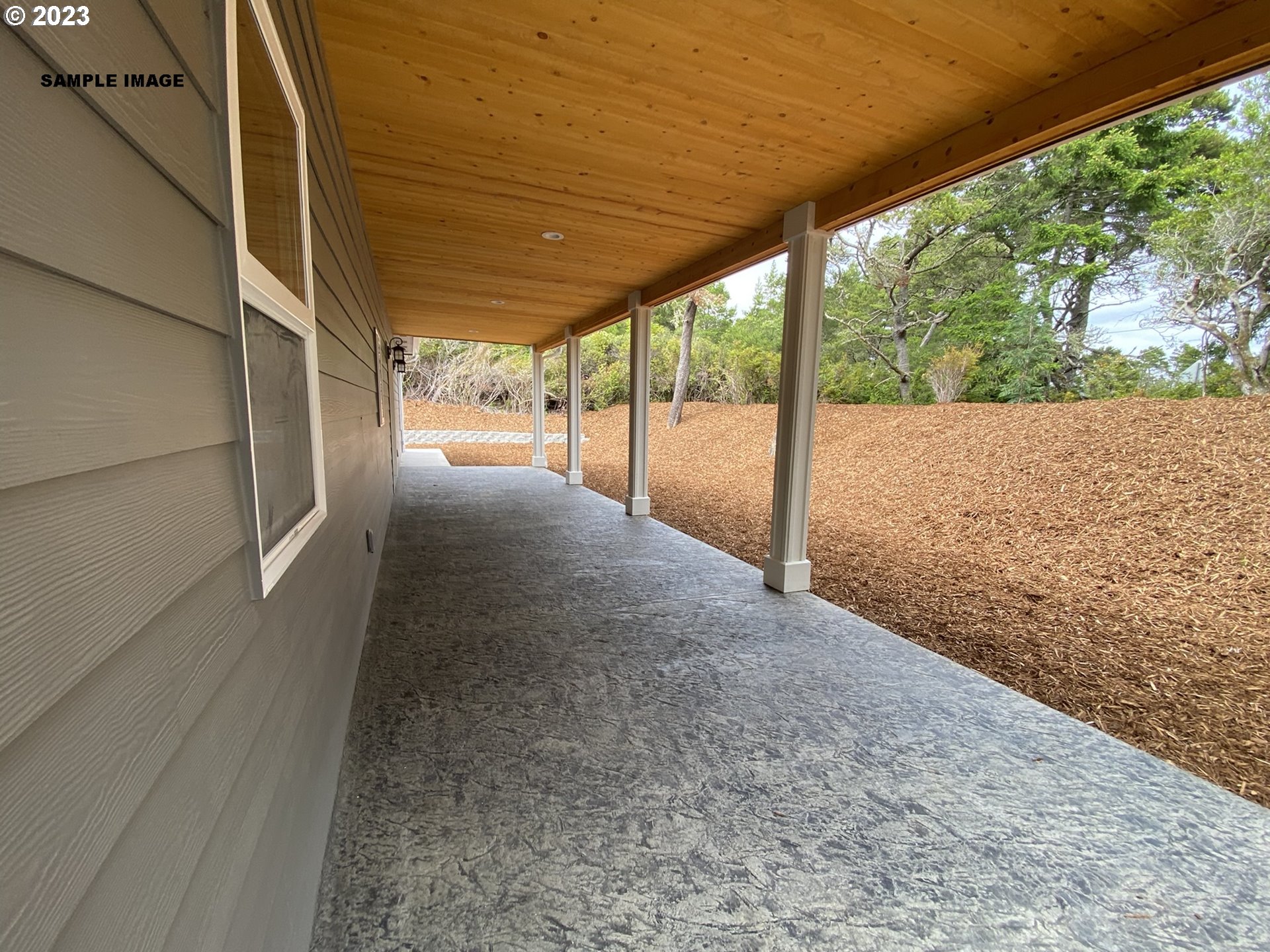26 COAST GUARD RD, Florence, OR, 97439