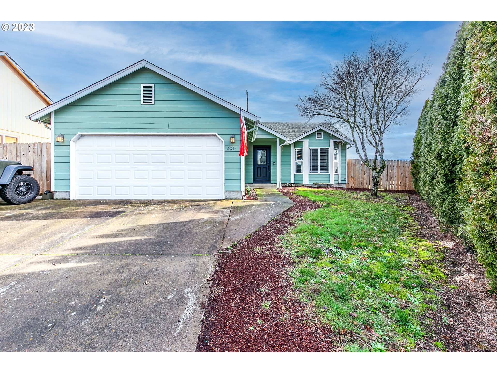 530 SPRUCE CT Creswell, Oregon Welcome Home to this immaculate 1052 sq ft, 3 bedroom, 2 bathroom home on a quiet cul-de-sac! This updated home features vaulted ceilings, vinyl floors and much more. In the beautiful kitchen you have quartz countertops and stainless steel appliances. Primary bedroom with dual closets and an ensuite bath. Spacious fenced backyard with an oversized deck and raised garden beds. RV parking, room for your toys and a 2 car garage. This home is move in ready and won't last long, call to view today!