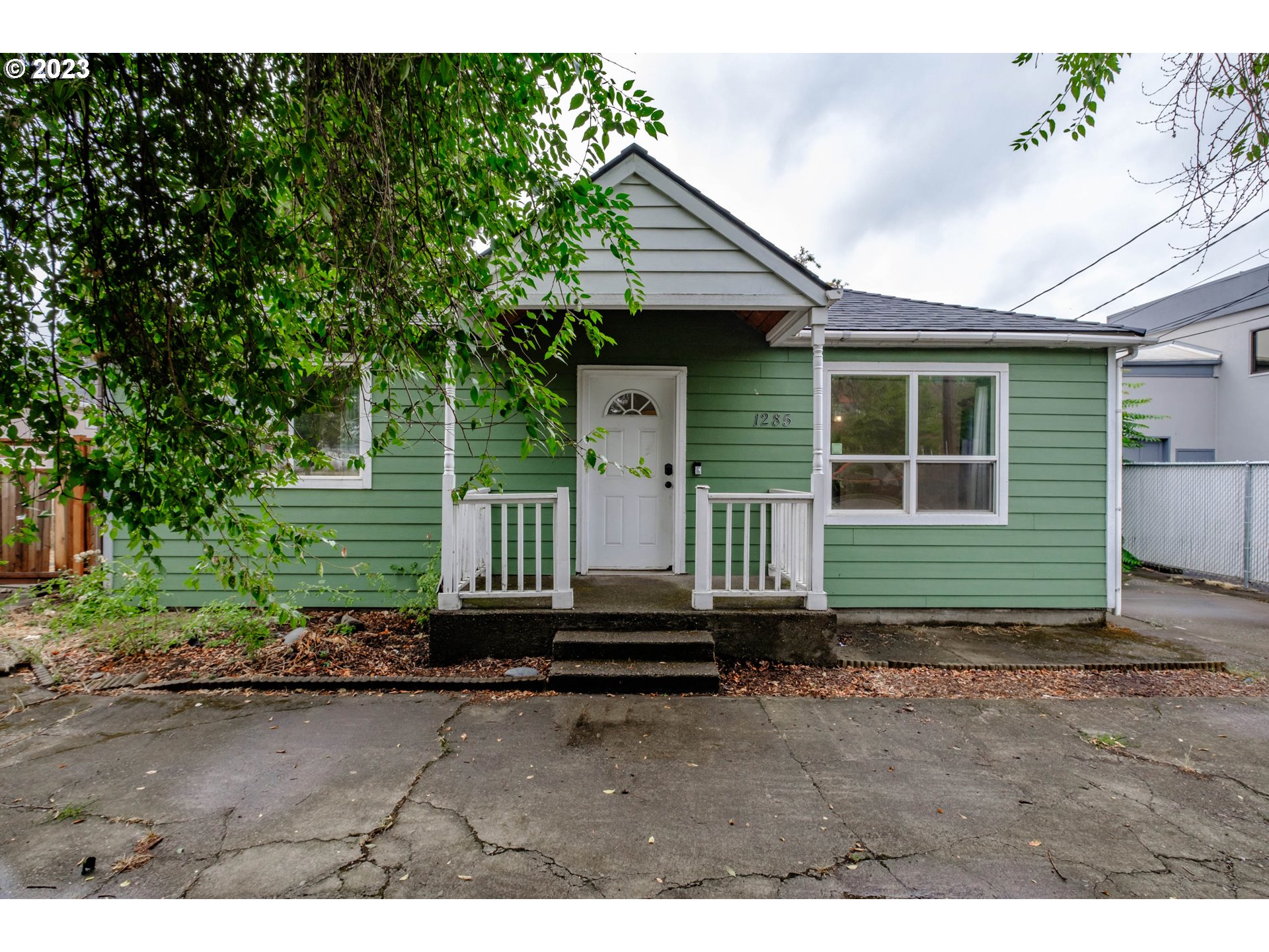 1285 SE 20TH ST