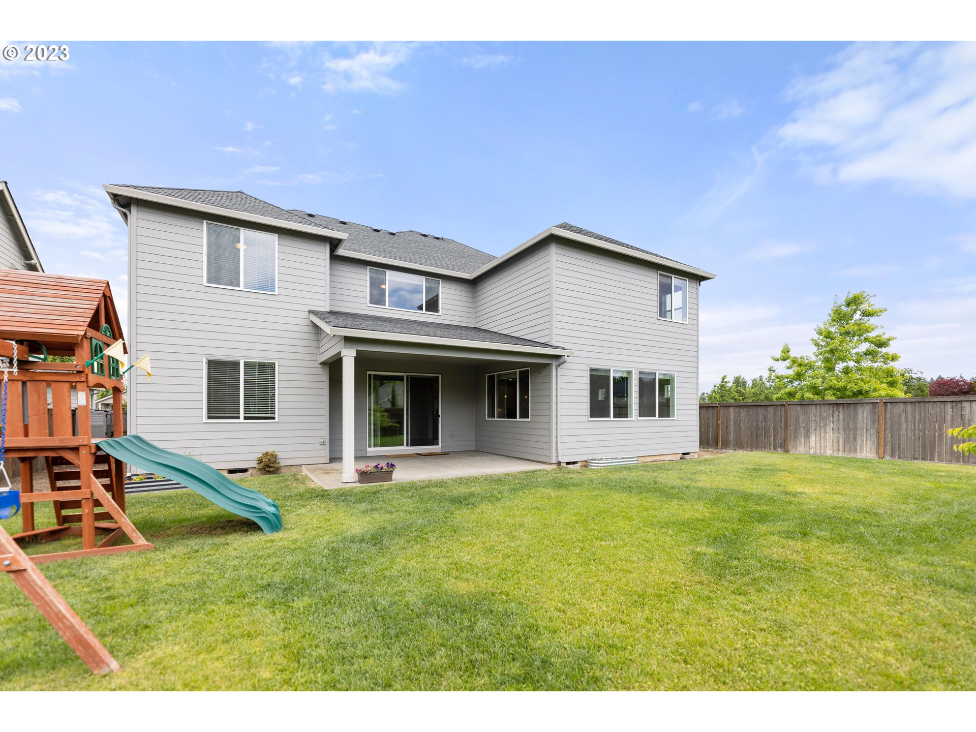 5007 NW 137th Cir, Vancouver, WA 98685