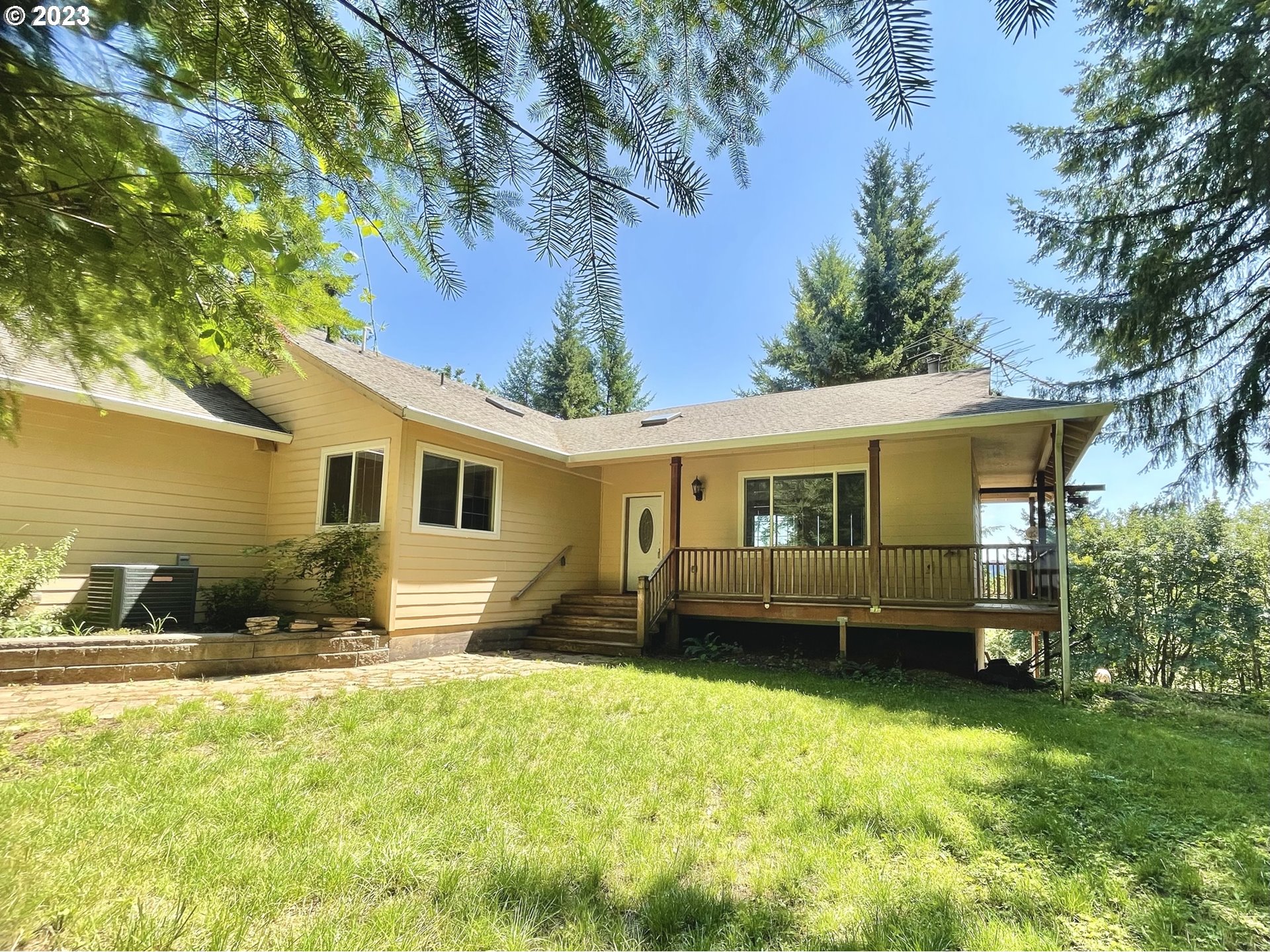 498  Bryant Hill Rd, Woodland, WA 98674