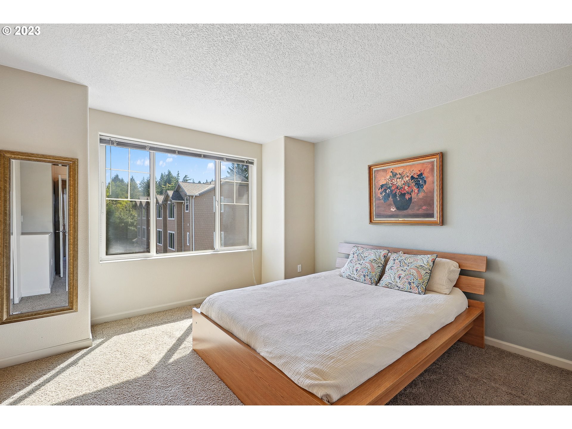 Photo #3: 23585999 Listing 