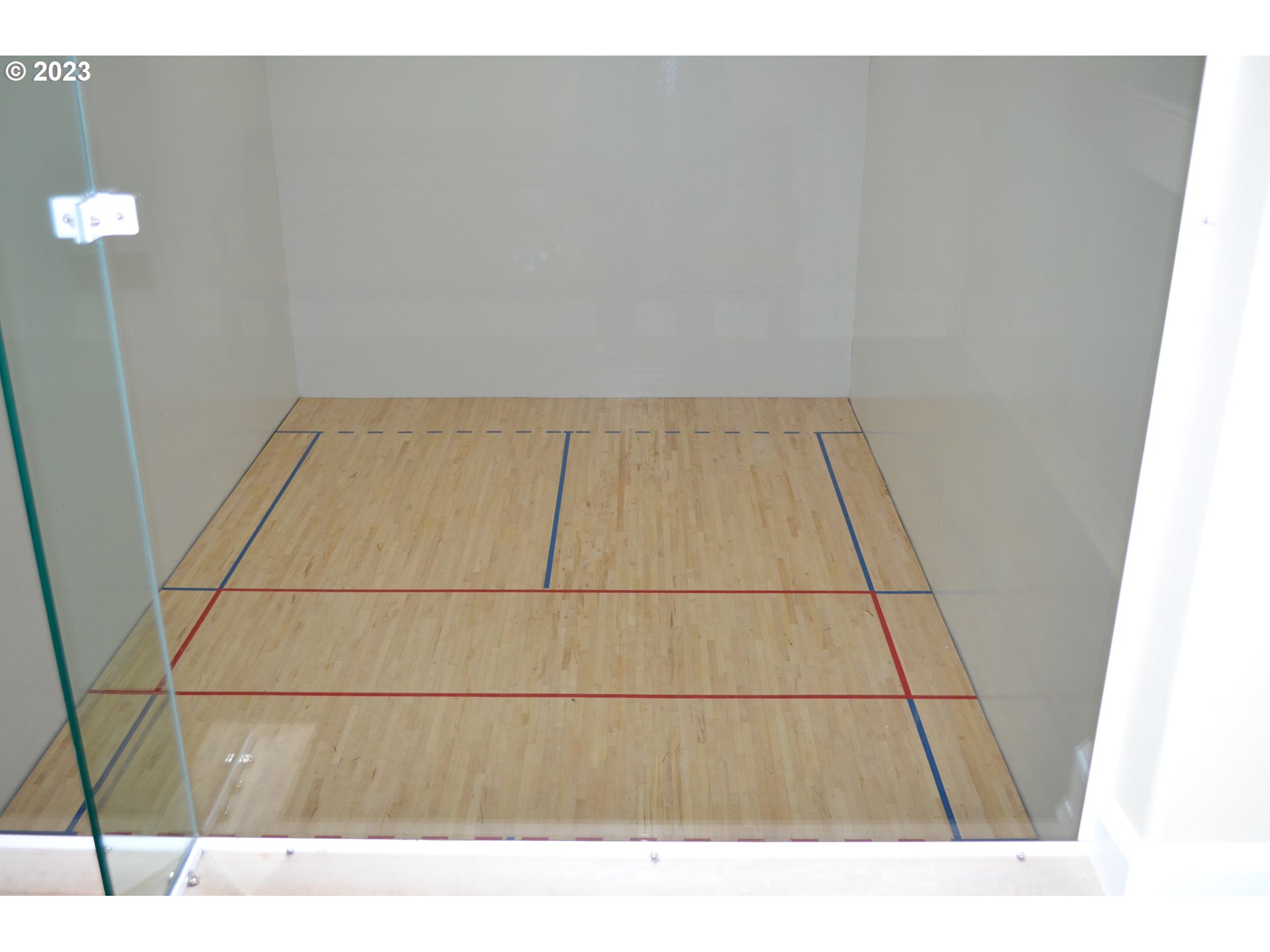 Photo #4: 23589183 Listing 