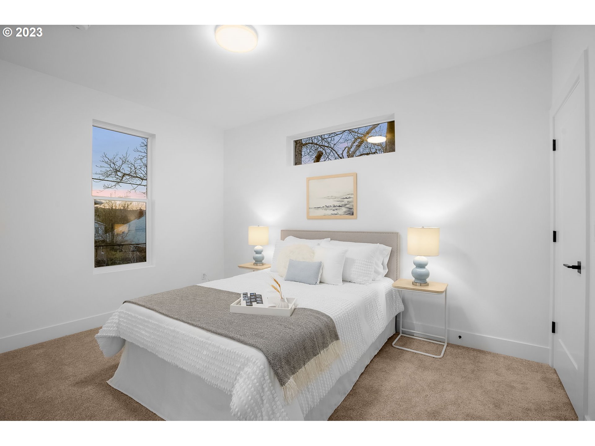 Photo #5: 23589532 Listing 