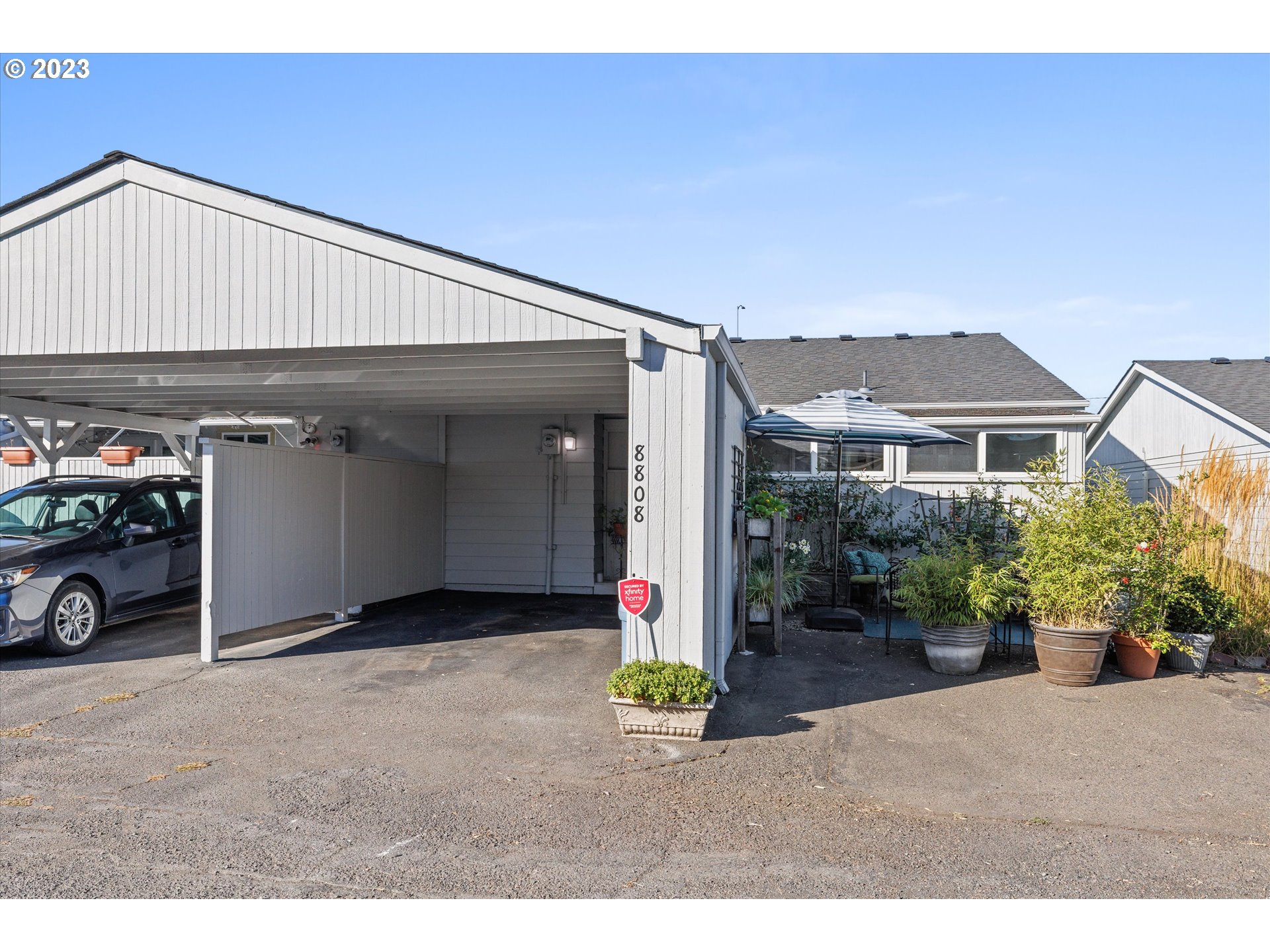 Photo #2: 23593860 Listing 