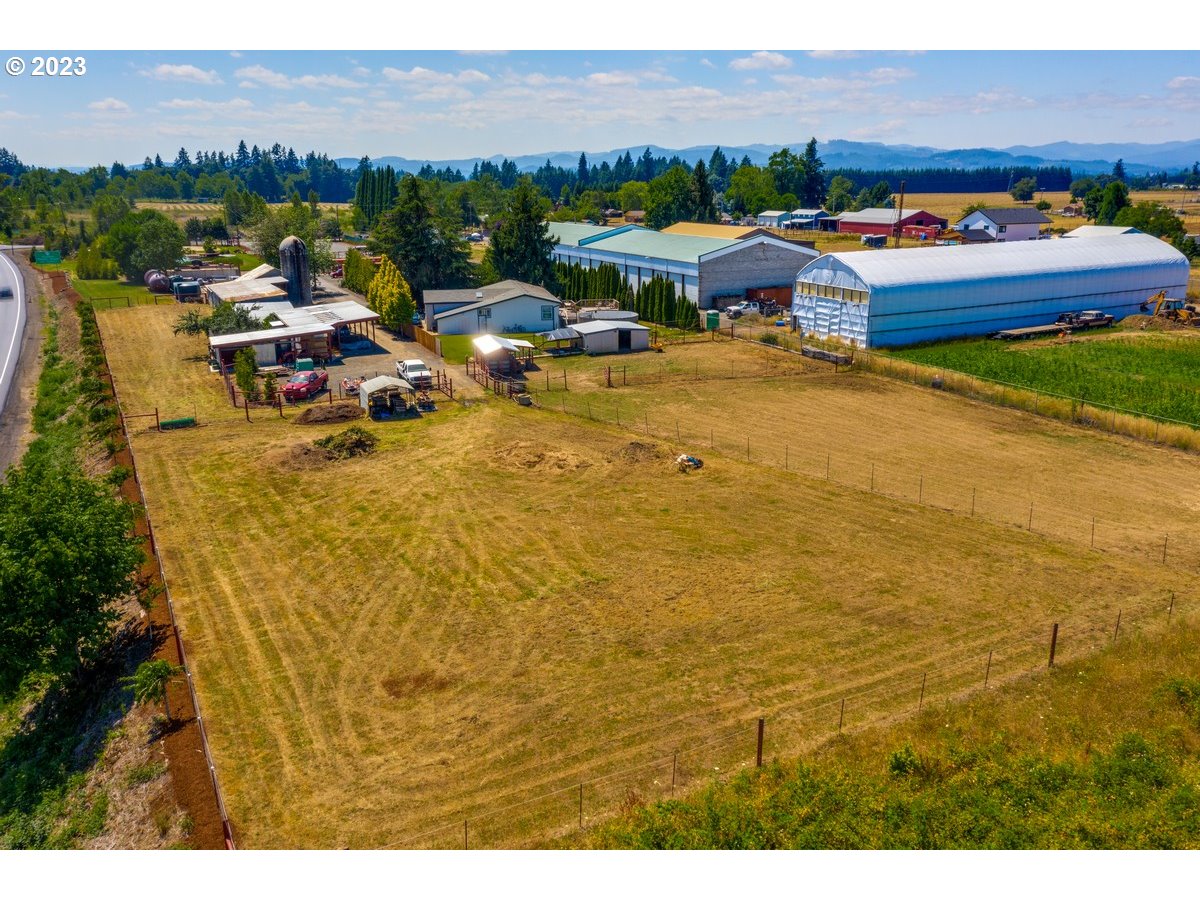 3100 N LONE OAK RD, Mc Minnville, OR, 97128