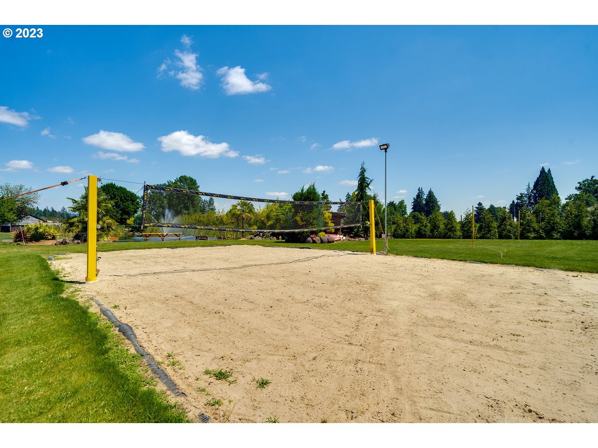 3100 N LONE OAK RD, Mc Minnville, OR, 97128