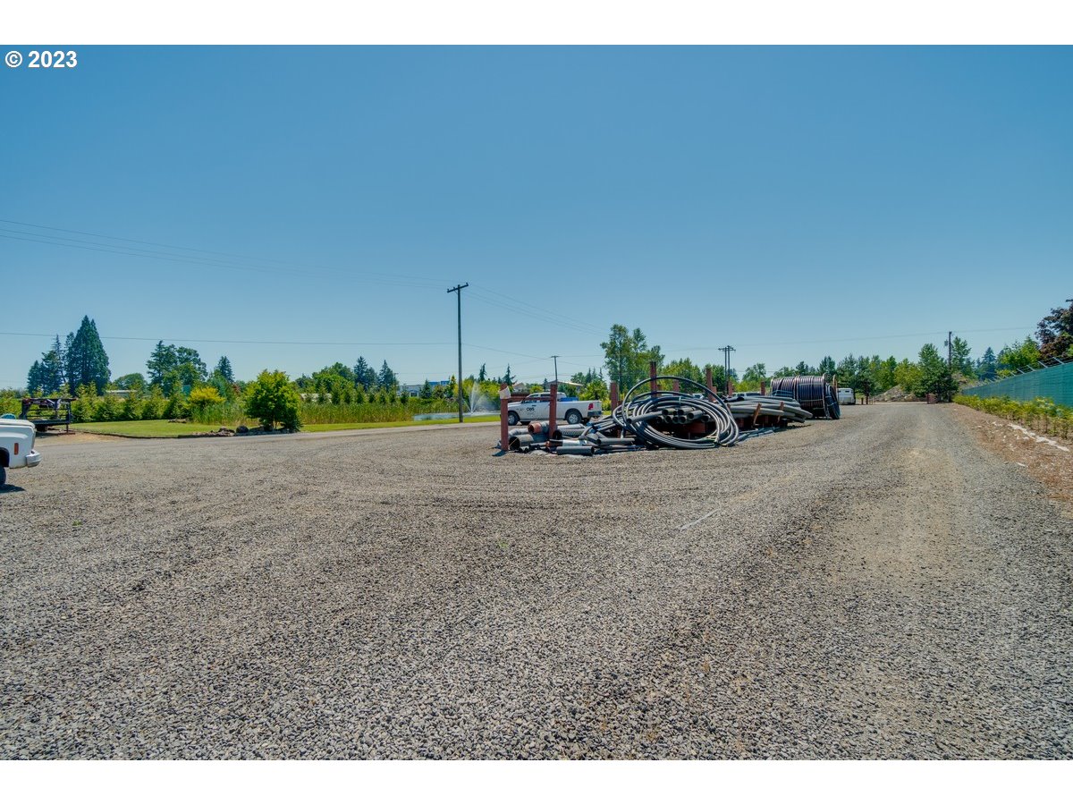 3100 N LONE OAK RD, Mc Minnville, OR, 97128