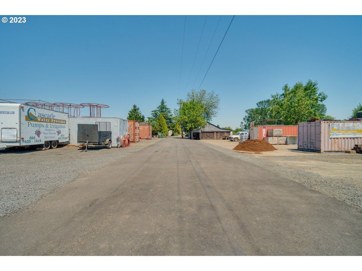 3100 N LONE OAK RD, Mc Minnville, OR, 97128