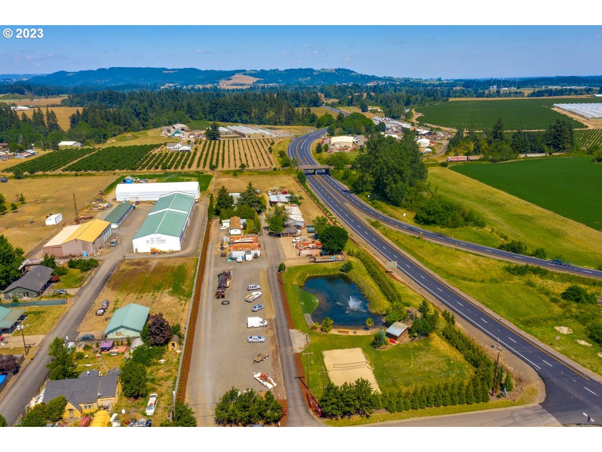 3100 N LONE OAK RD, Mc Minnville, OR, 97128