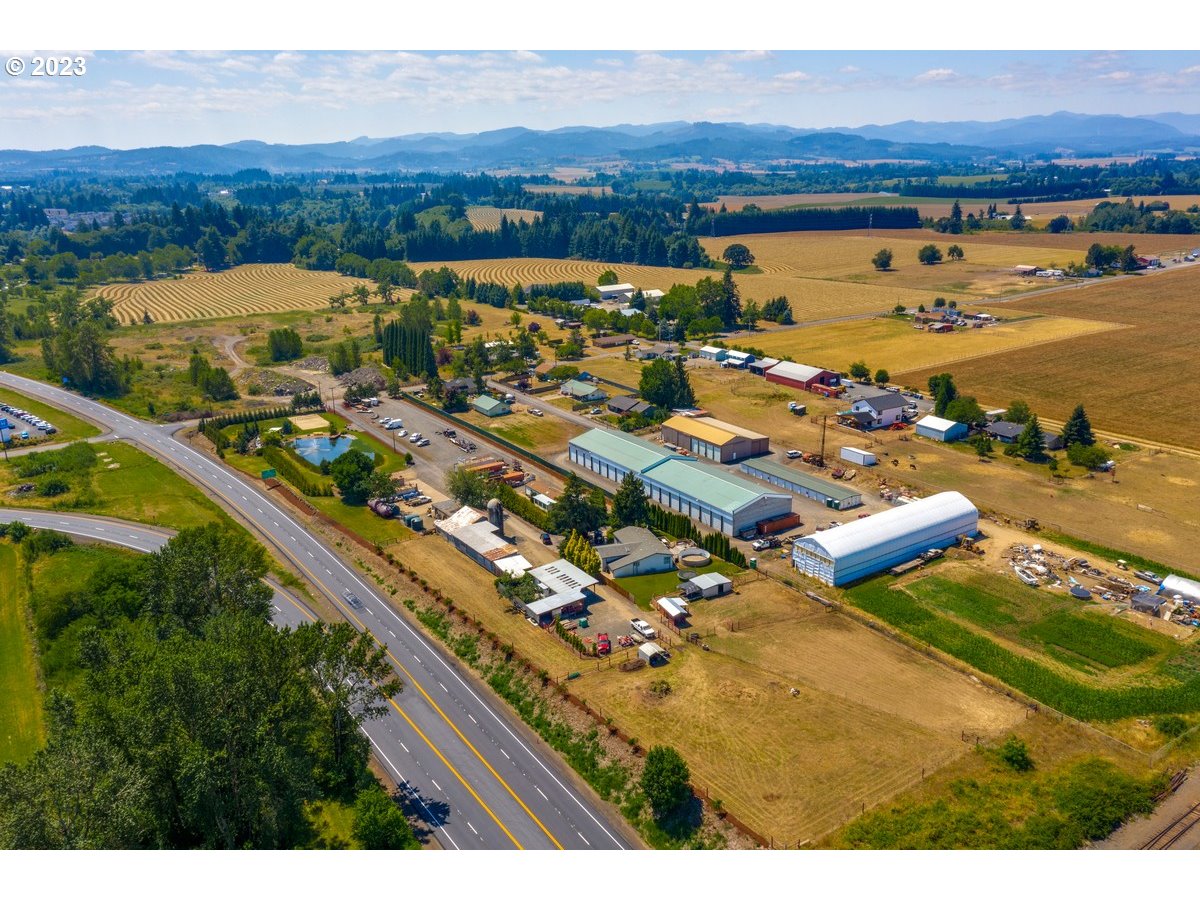 3100 N LONE OAK RD, Mc Minnville, OR, 97128