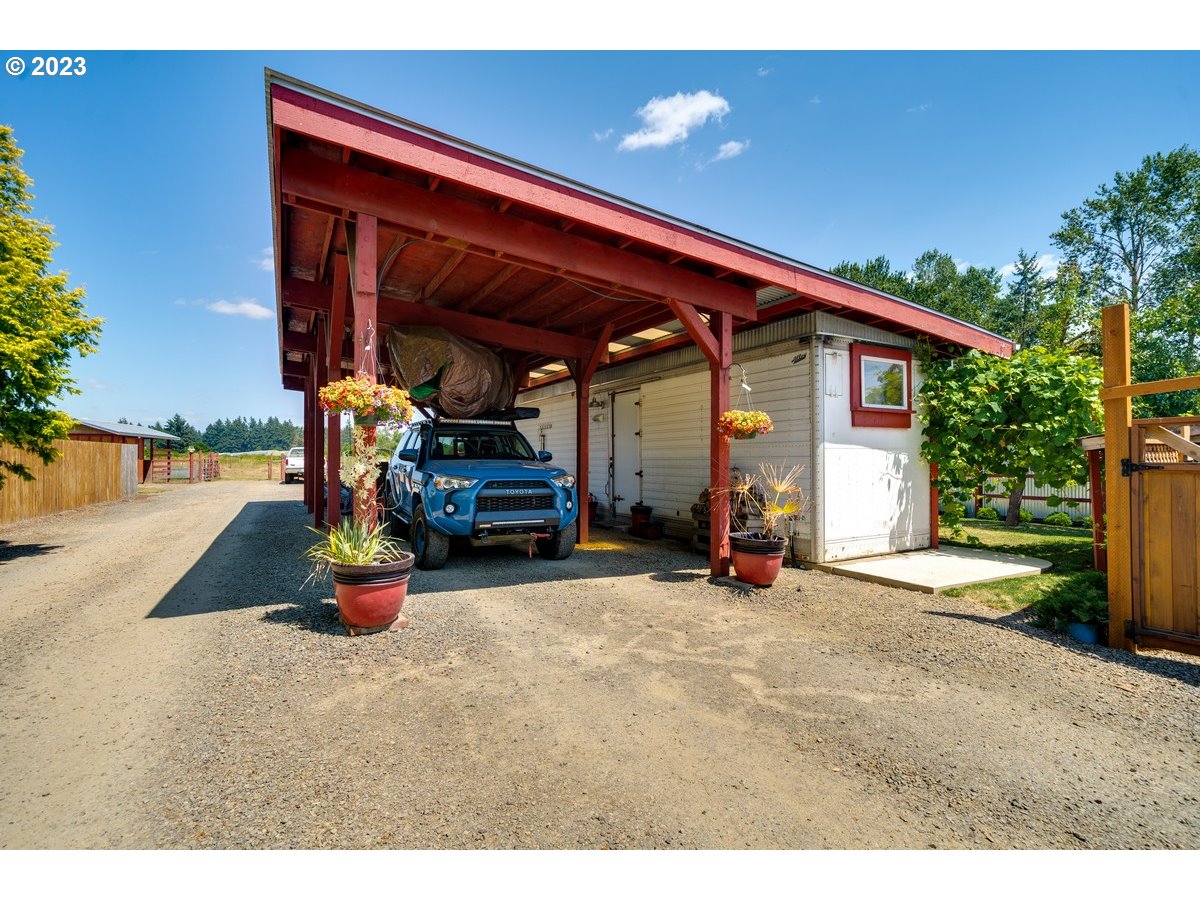 3100 N LONE OAK RD, Mc Minnville, OR, 97128