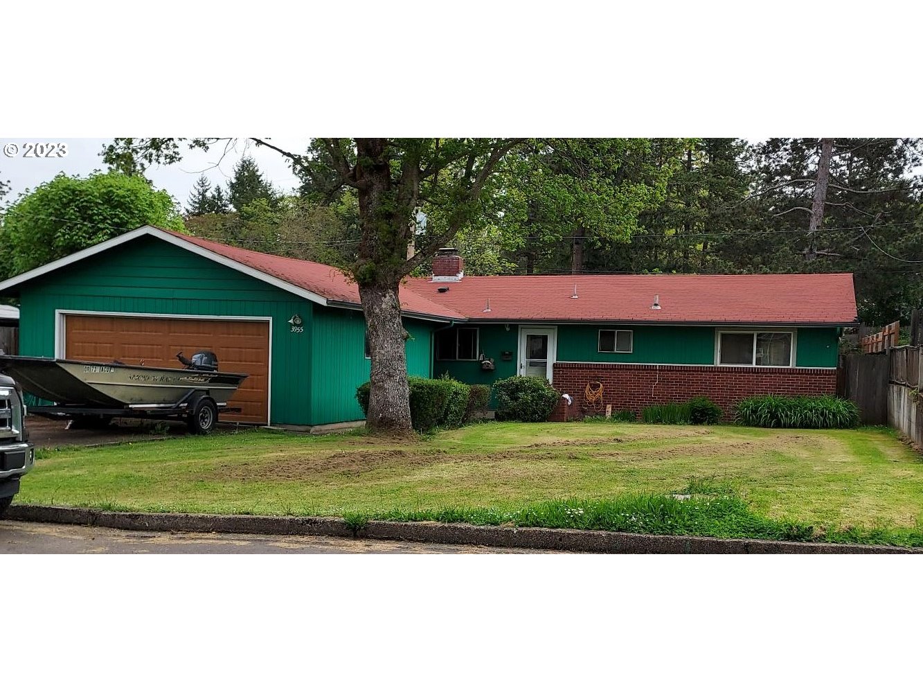 3955 MILL ST, Eugene, OR 97405