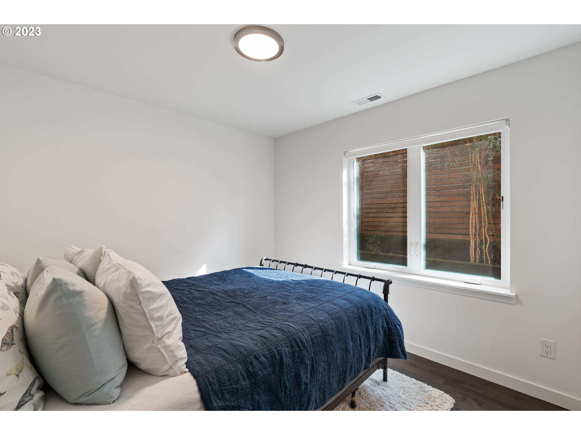 Photo #6: 23619559 Listing 