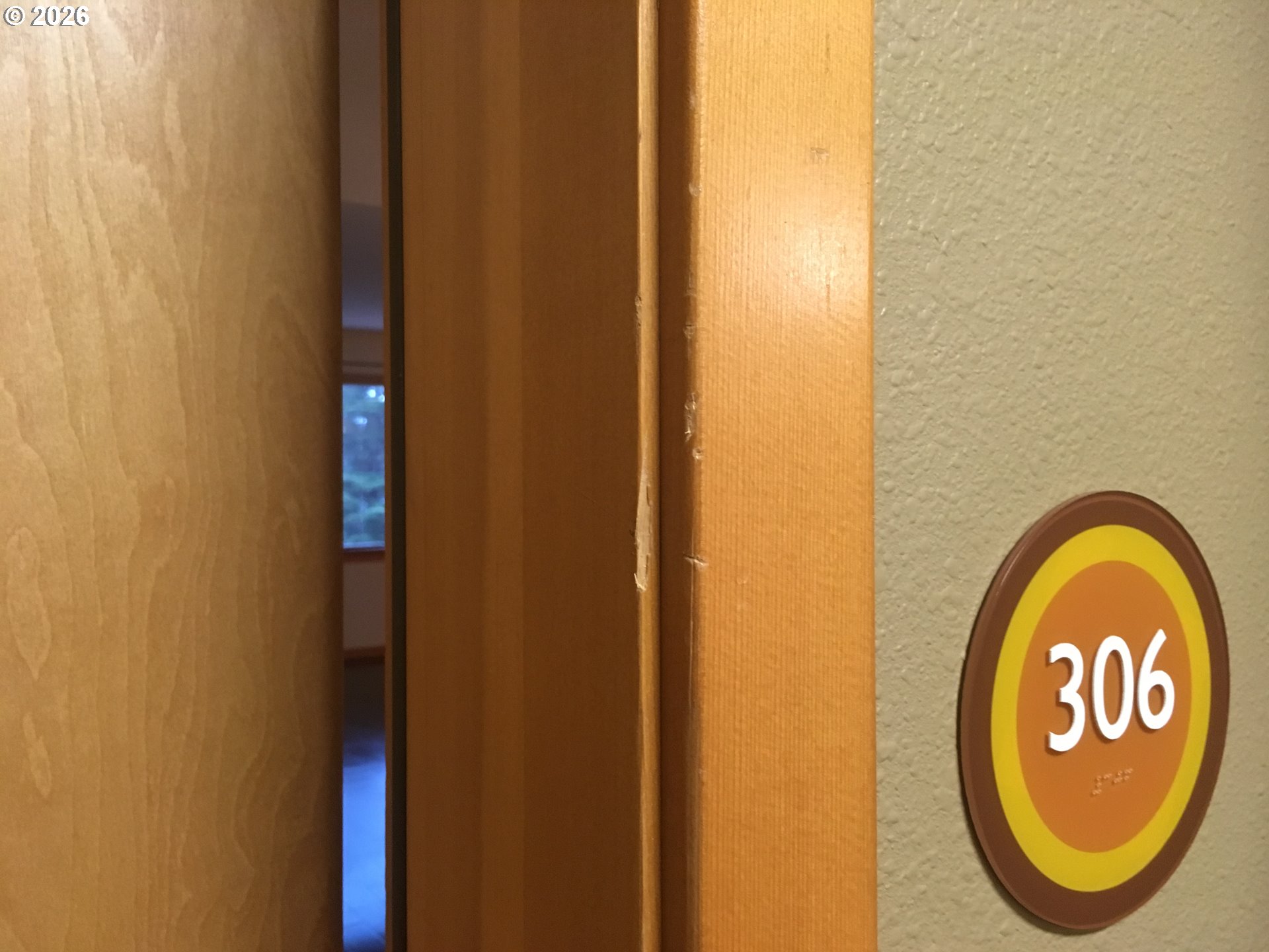 Photo #3: 236219623 Listing: Photo #3