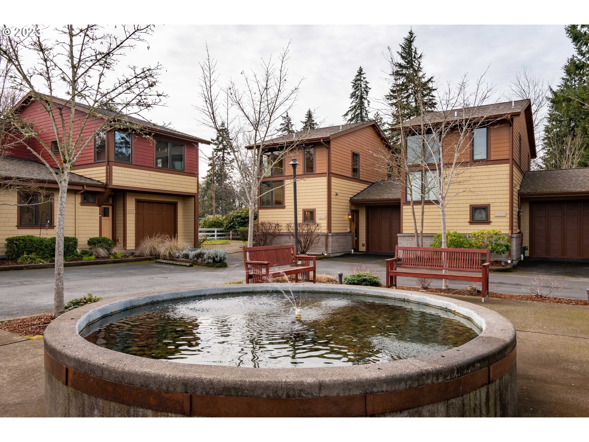 You'll love this well-maintained, high-end condo at "The Farm"! Desirable end-unit w/ extra windows, light-filled stairway, outdoor living w/ private patio & mature rhodies. Kitchen has granite, gas range, stainless appl's & eating bar. 1 bed suite up w/ walk-in closet, sunny loft area perfect for office & 1-car garage. Fantastic location close to Oakway shops & restaurants & just minutes to downtown & UO. Sited across from fountain courtyard & next to private grassy area. City living redefined!