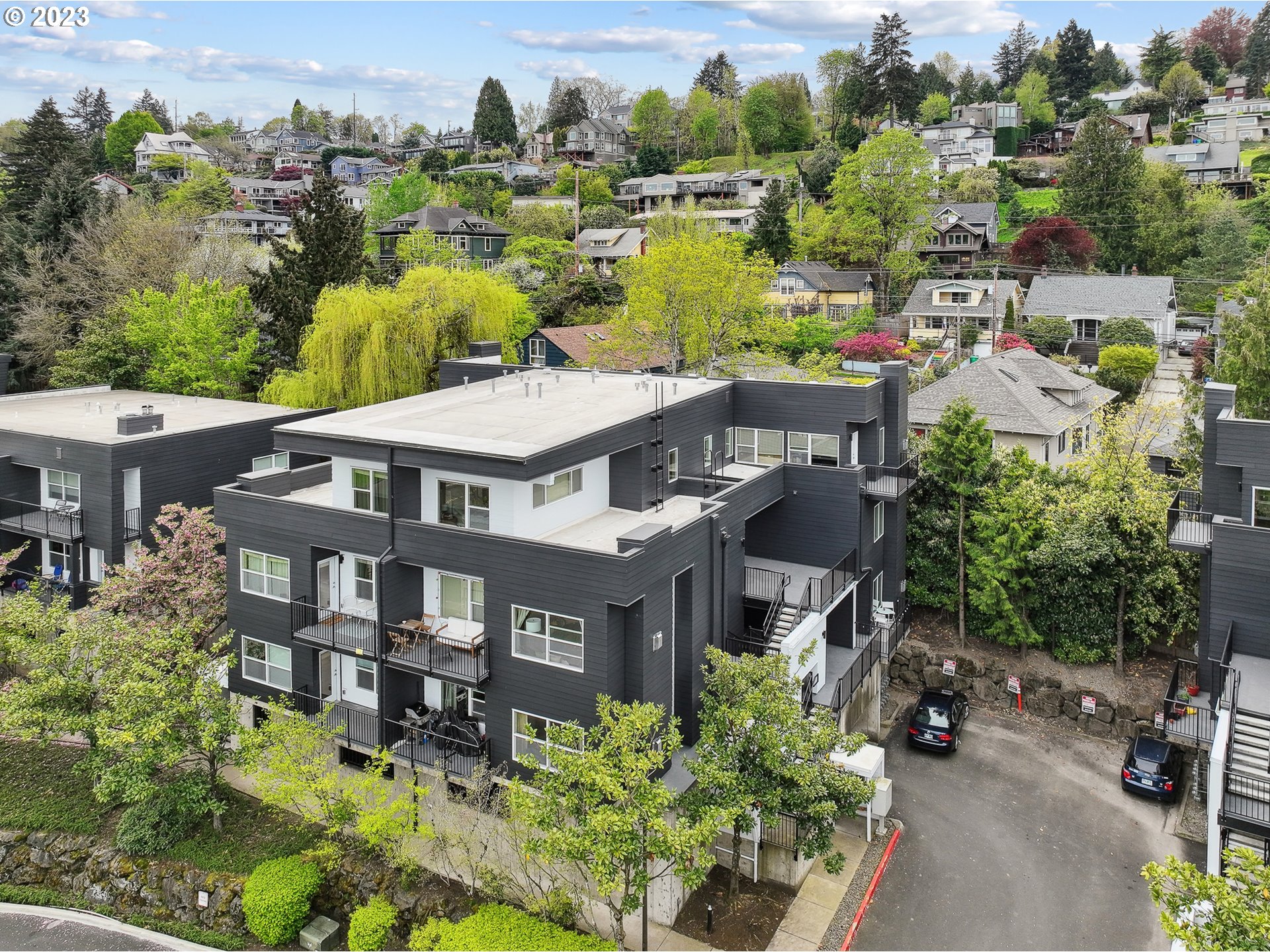 Photo #4: 23623685 Listing 