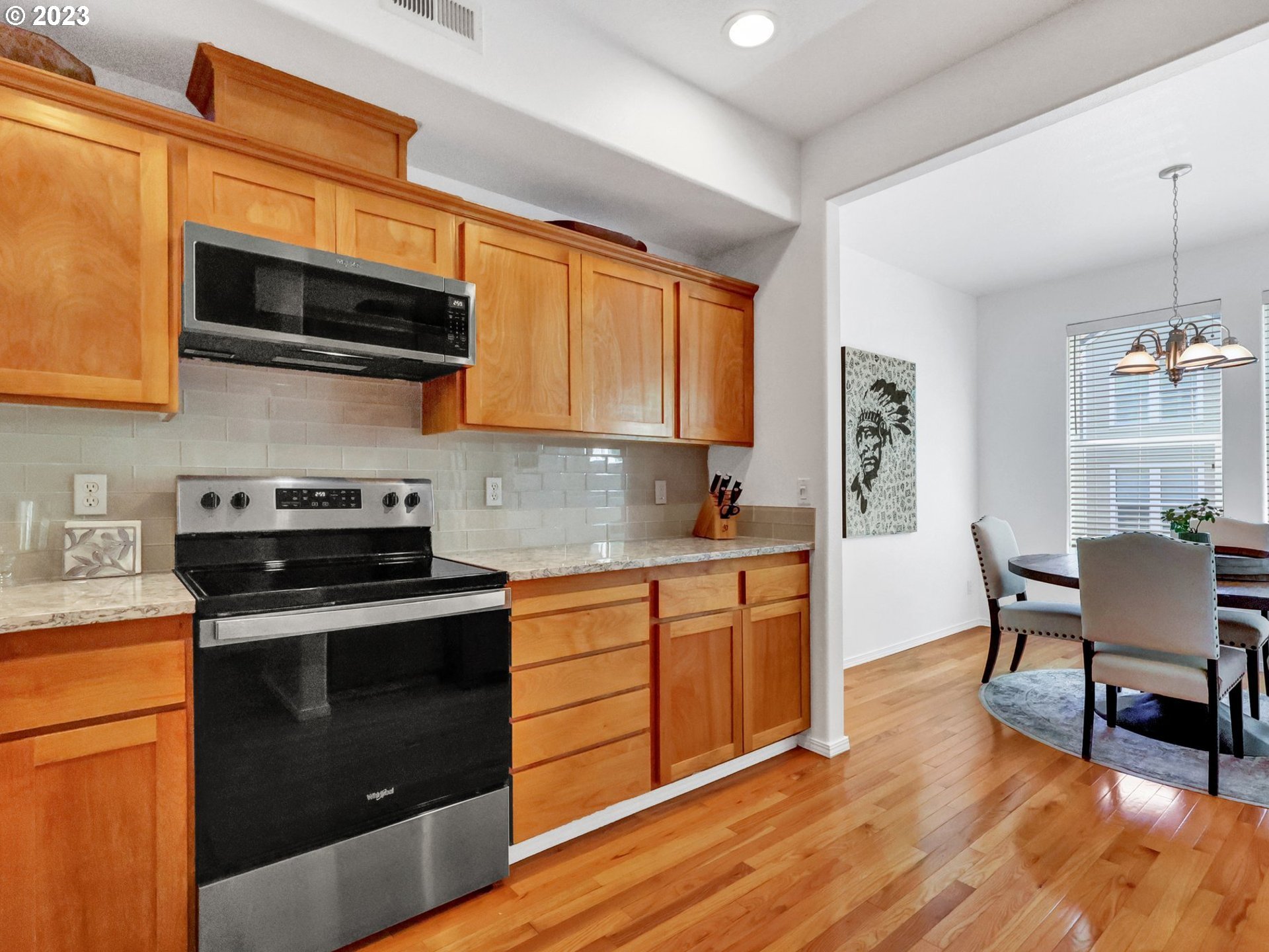 Photo #3: 23626070 Listing 