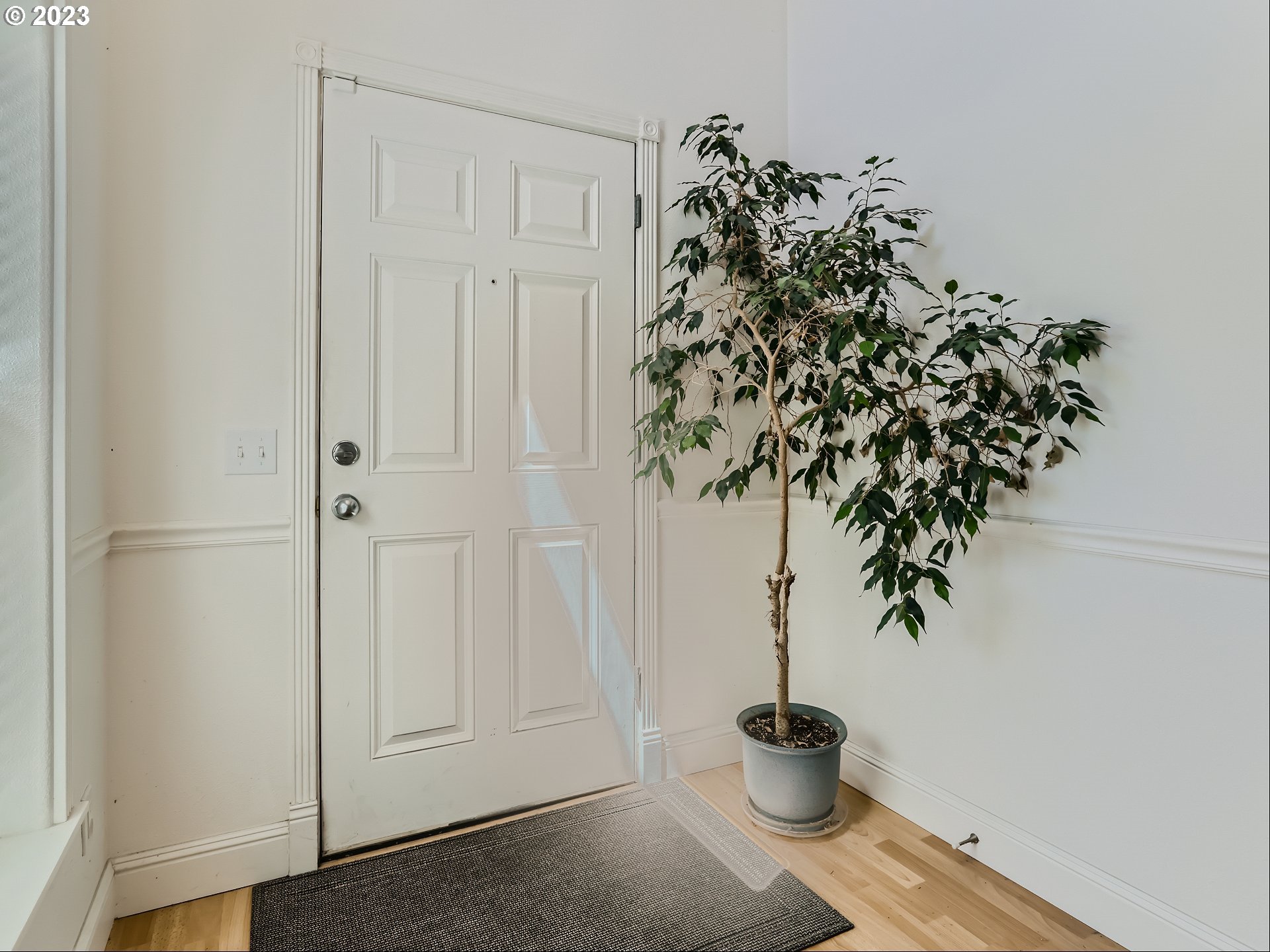 Photo #4: 23635697 Listing 
