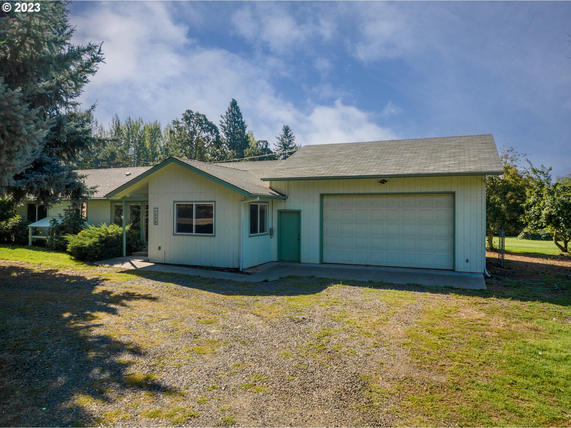 Photo of 4225 BALDWIN CREEK DR Mt Hood Prkdl OR 97041