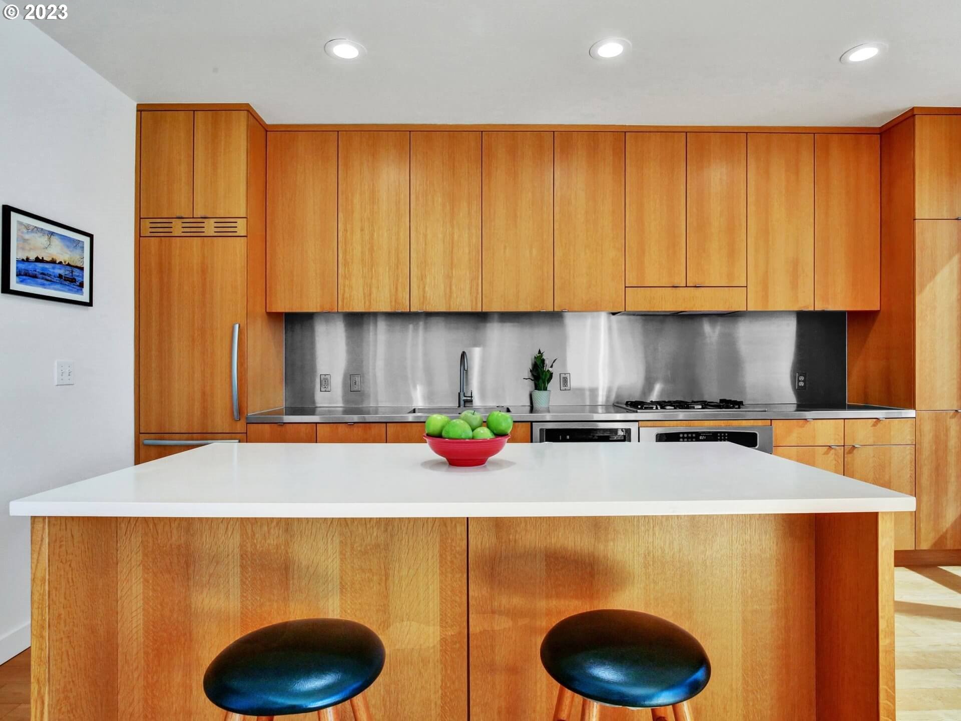 Photo #4: 23638652 Listing 