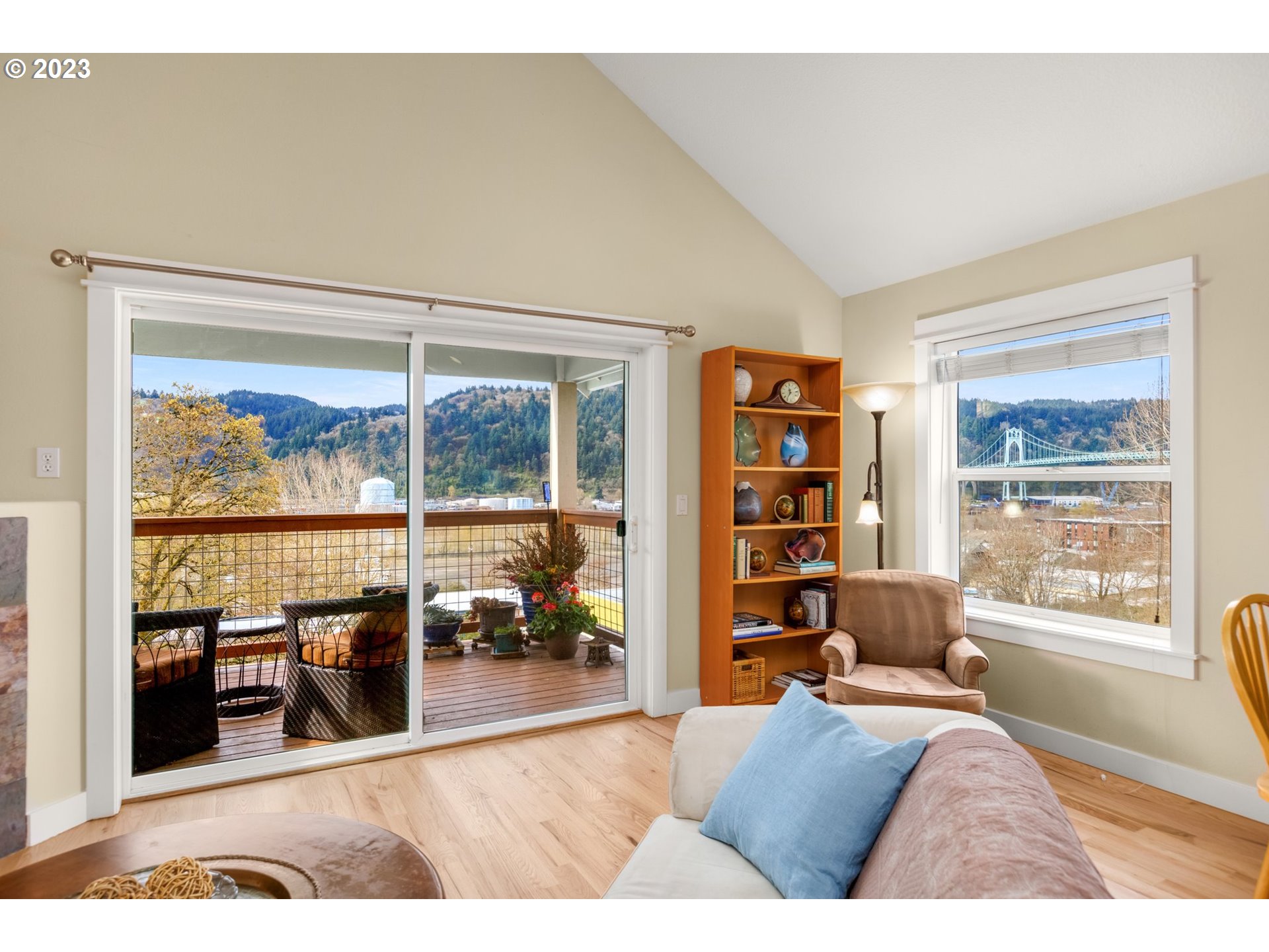More Details about MLS # 23639003 : 8216 N EDISON ST 2