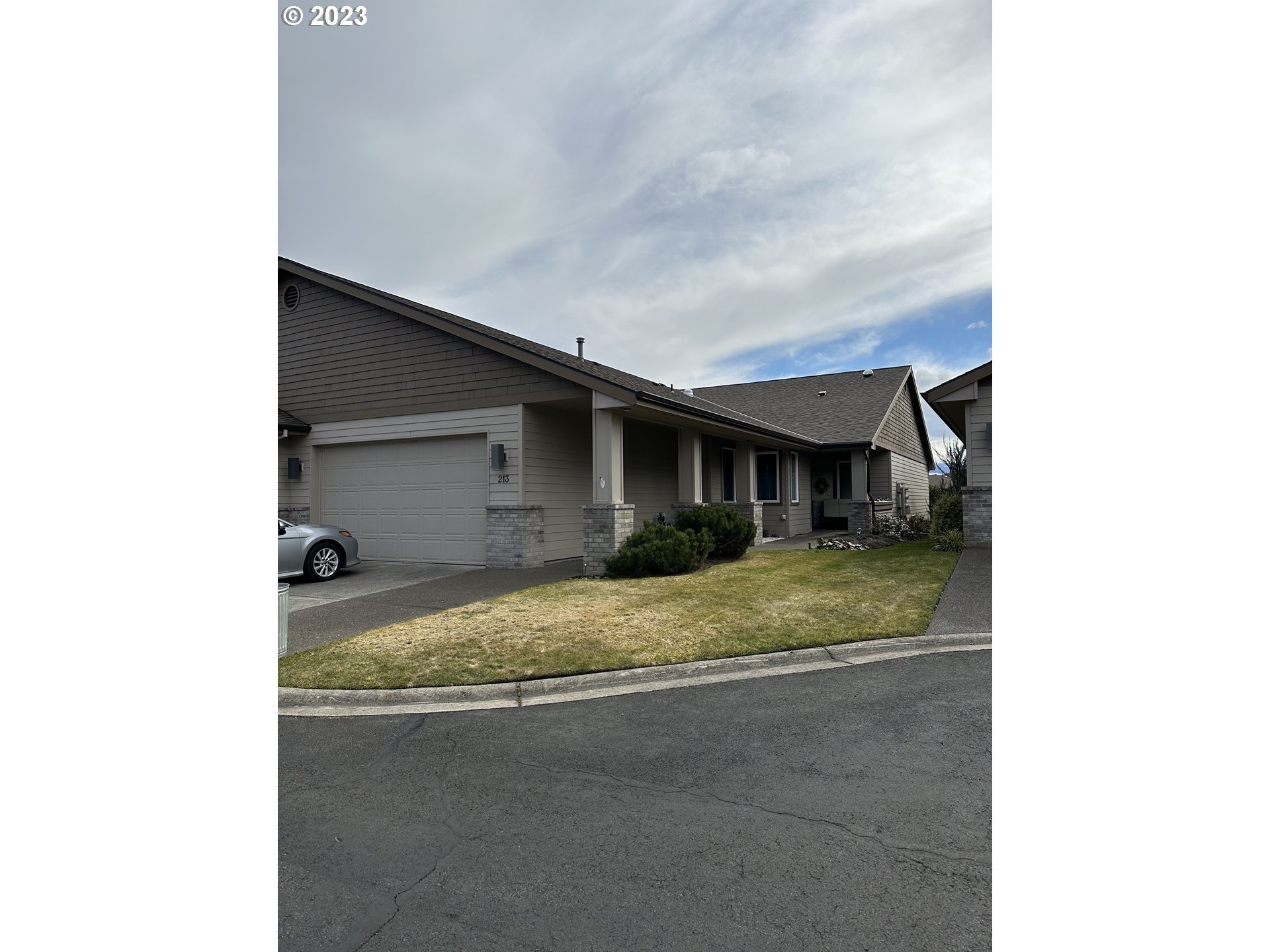 Photo of 3483 AVALON DR 213 Hood River OR 97031