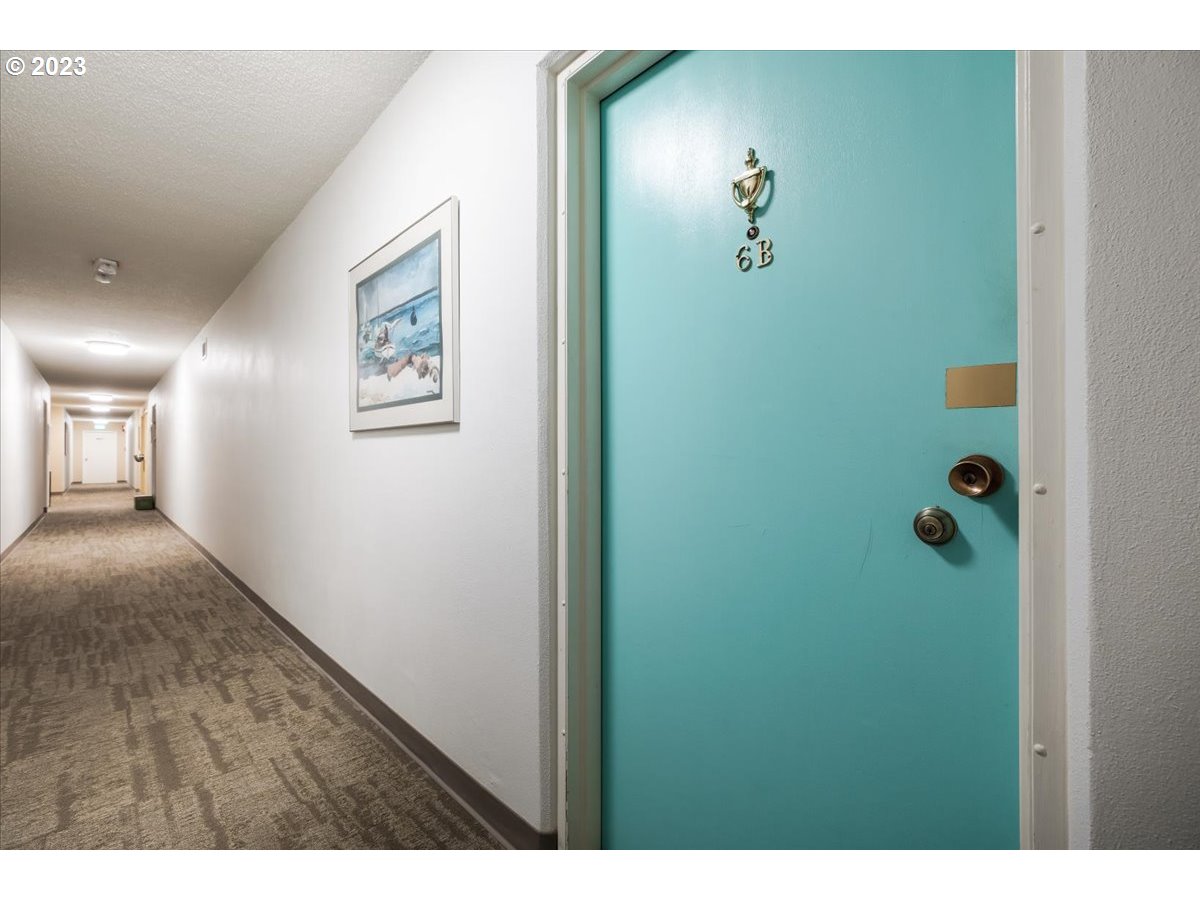 Photo #6: 23645274 Listing 