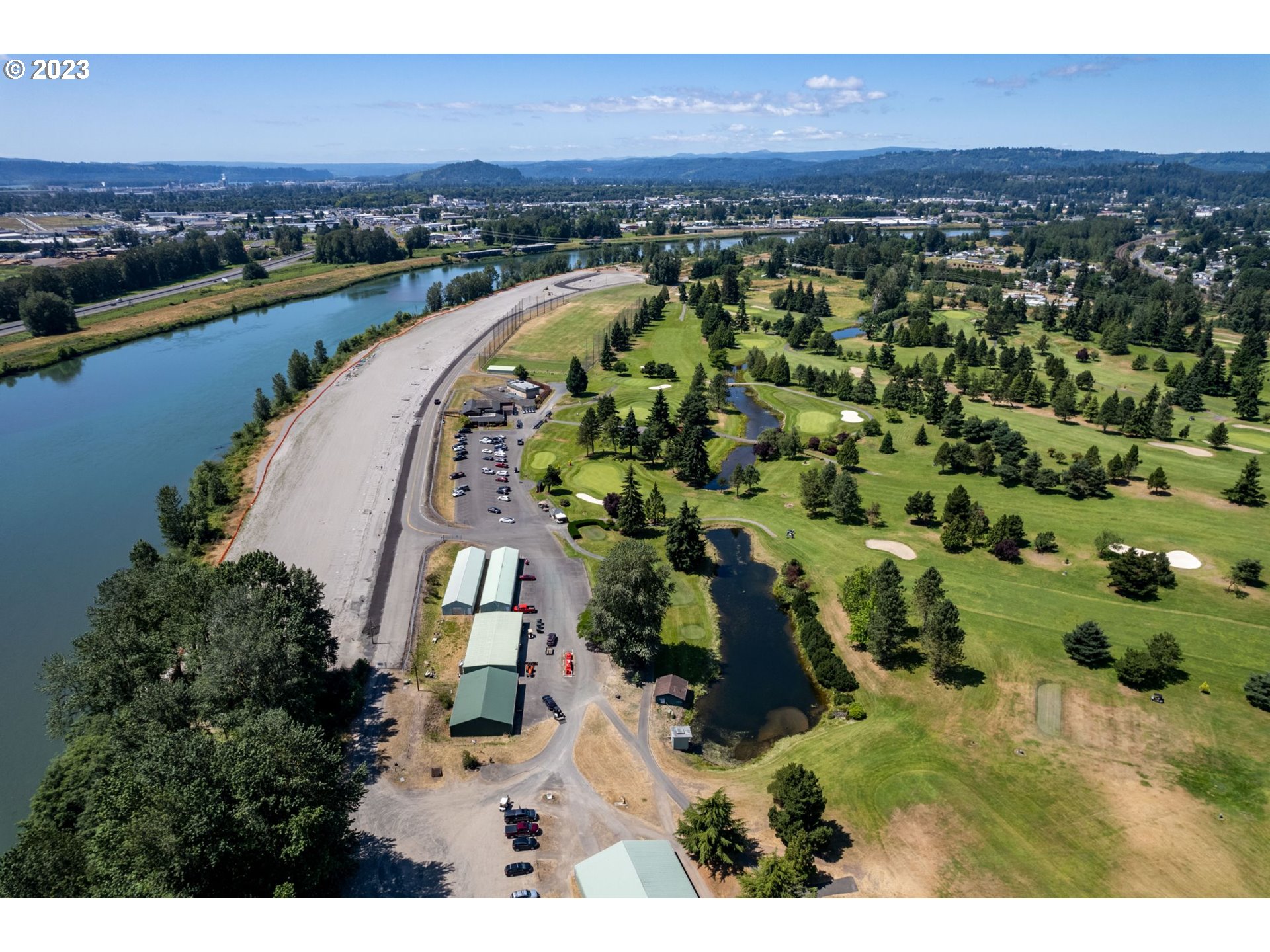 2110 S River Rd, Kelso, WA 98626