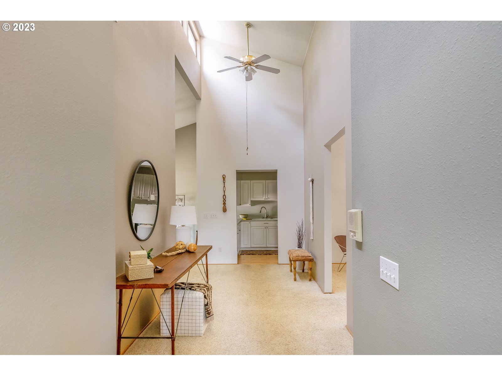 Photo #2: 23650280 Listing 