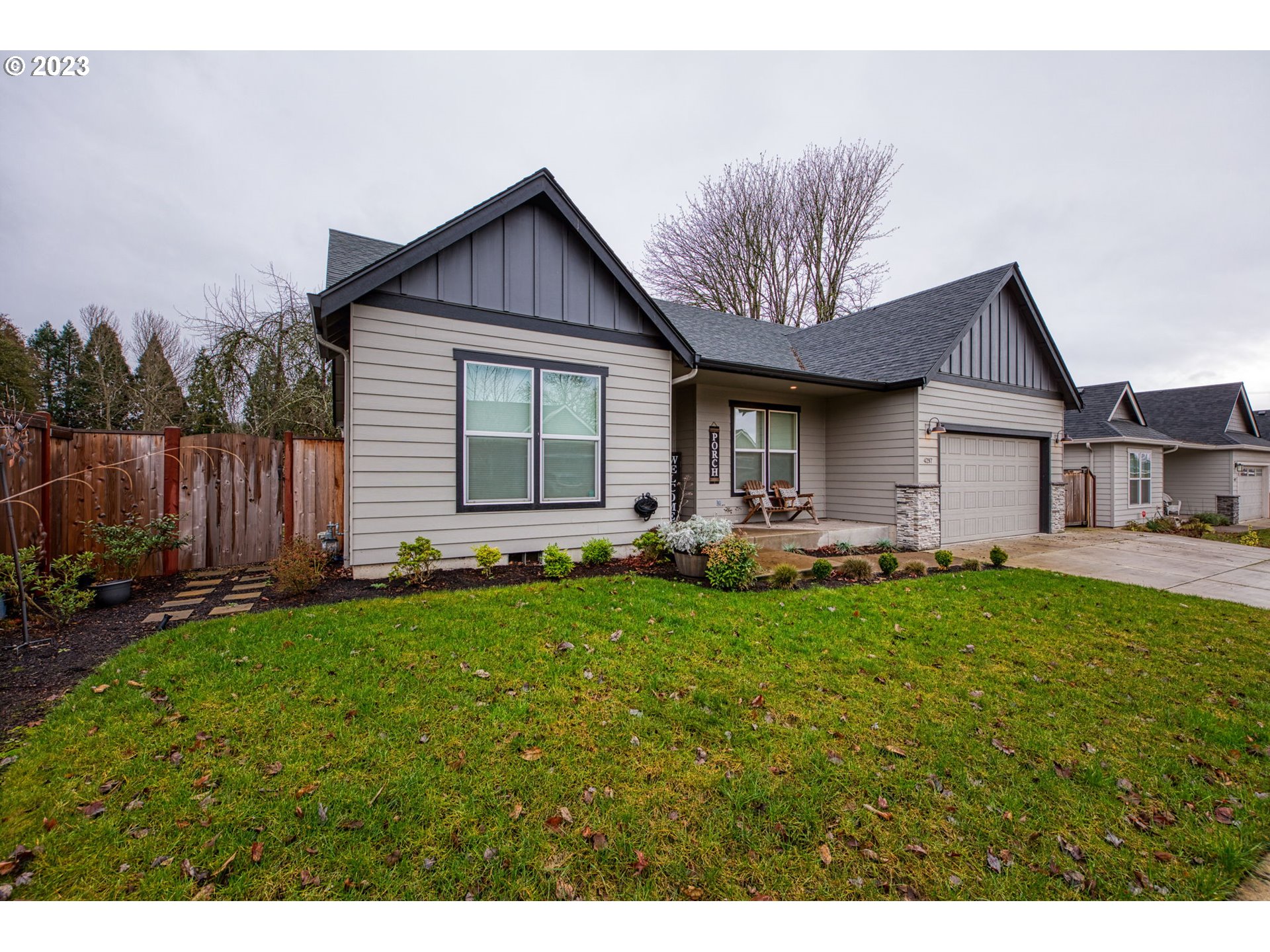 4297 HORACE ST Springfield, Oregon Welcome to this beautiful, Bruce Wiechert Built home where you will be greeted by an amazing kitchen with luxury vinyl plank flooring, quartz counter tops and stainless-steel appliances. Spend time with friends and family in the living room next to the fireplace in the winter and enjoy the nice back patio in the fenced backyard during the summer. Enjoy the Primary bedroom with en suite, walk in tile shower, and walk in closet.