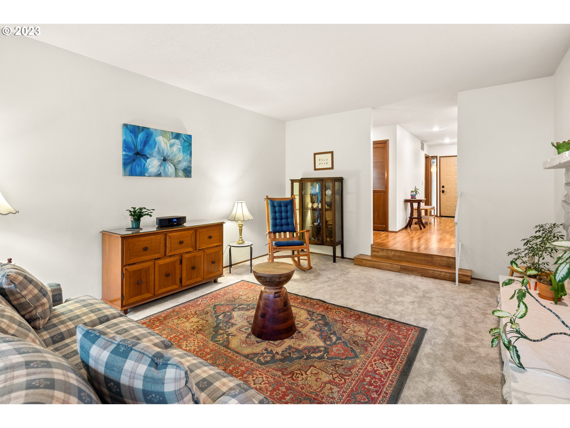 Photo #2: 23666351 Listing 