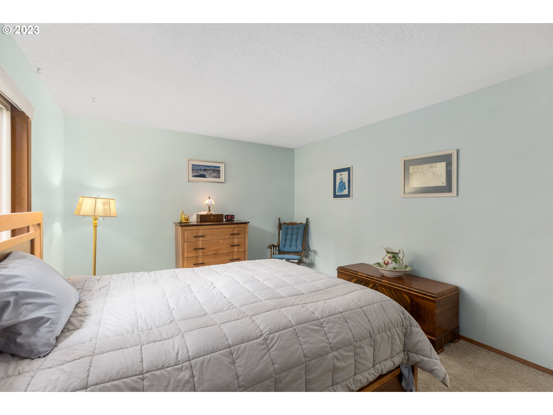 Photo #5: 23666351 Listing 